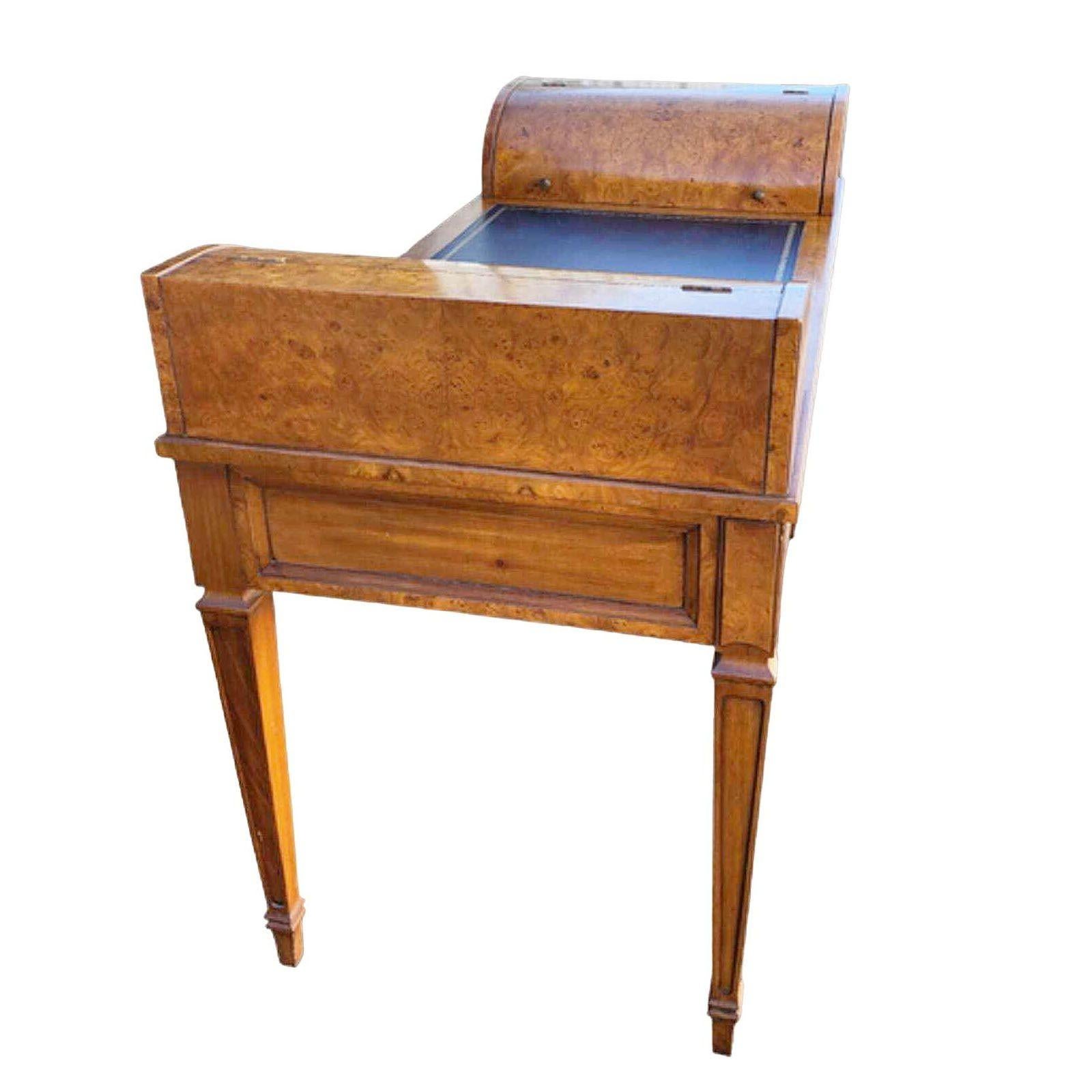 Scrivania doppia in stile Georges Washington di Drexel in vendita 1