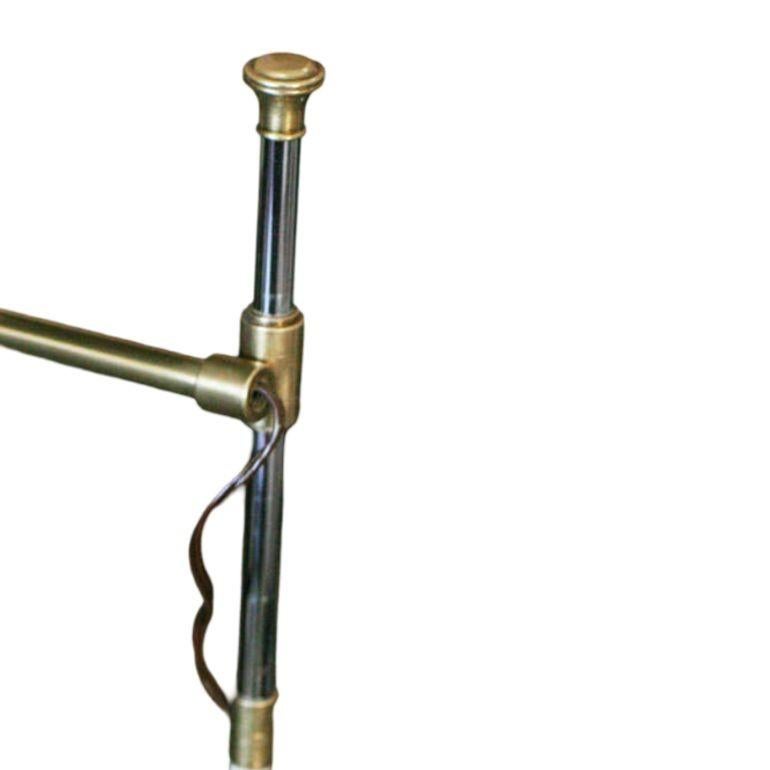 High Style Midcentury Desk Lamp In Excellent Condition For Sale In Van Nuys, CA