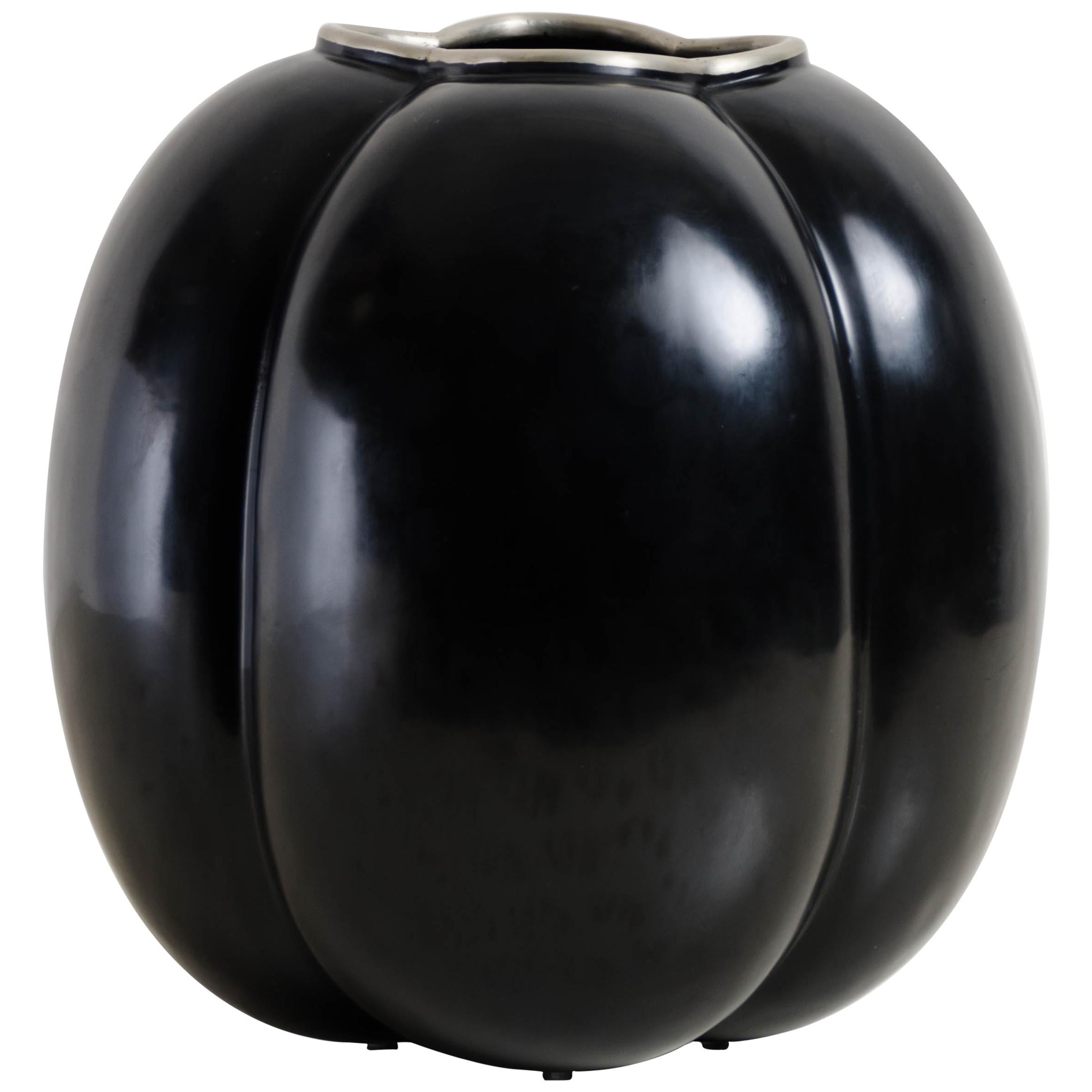 High Tang Vase, Black Lacquer by Robert Kuo, Handmade, Limited Edition