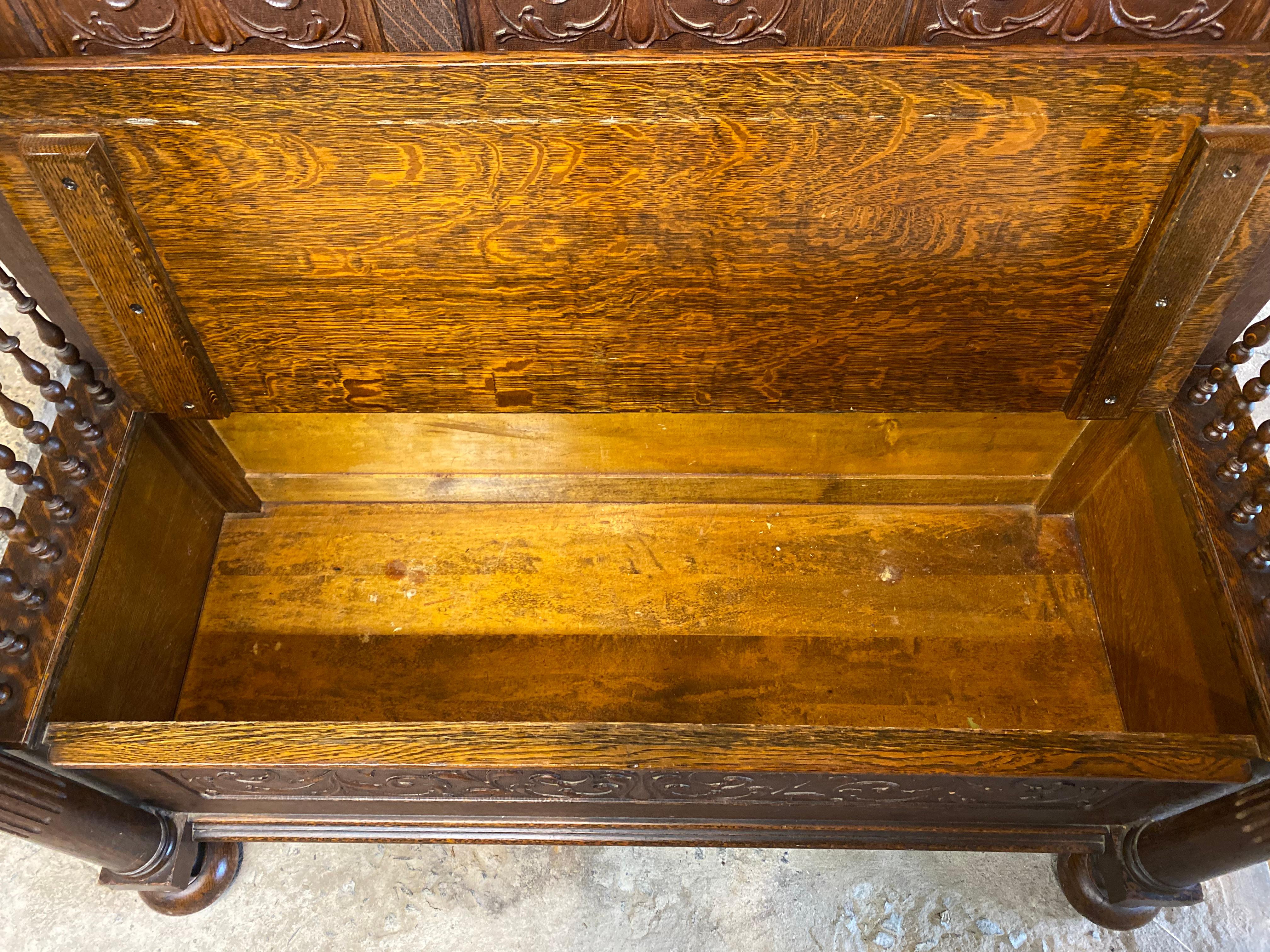 High Victorian Carved Quarter Sawn Oak Deacon's Bench 3