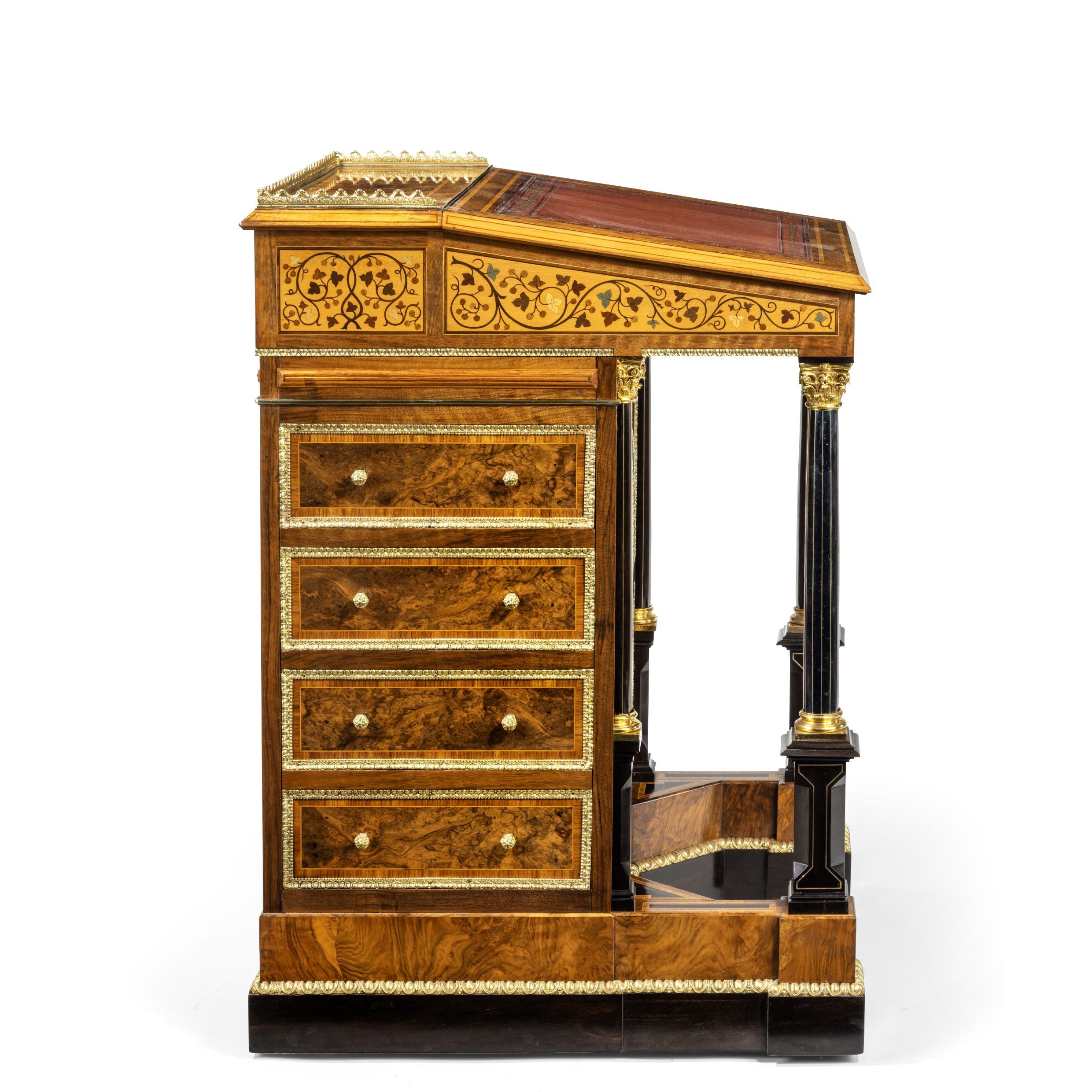 High Victorian Freestanding Burr-Walnut Davenport Desk England, 1870 In Good Condition In Lymington, Hampshire