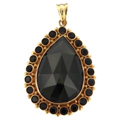 Colgante alto victoriano con granate talla rosa Oro de 14k 10,3 gramos