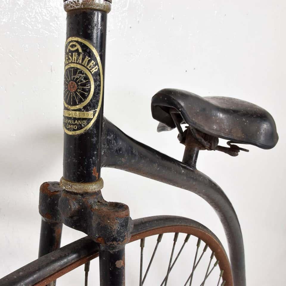 Antique early bike velocipede boneshaker manufacturer high wheel bicycle ordinary bicycle penny farthing Victorian era, 1870
Cleveland, Ohio contemporary reproduction.
Original black paint showing signs of rust.
Original label with serial number