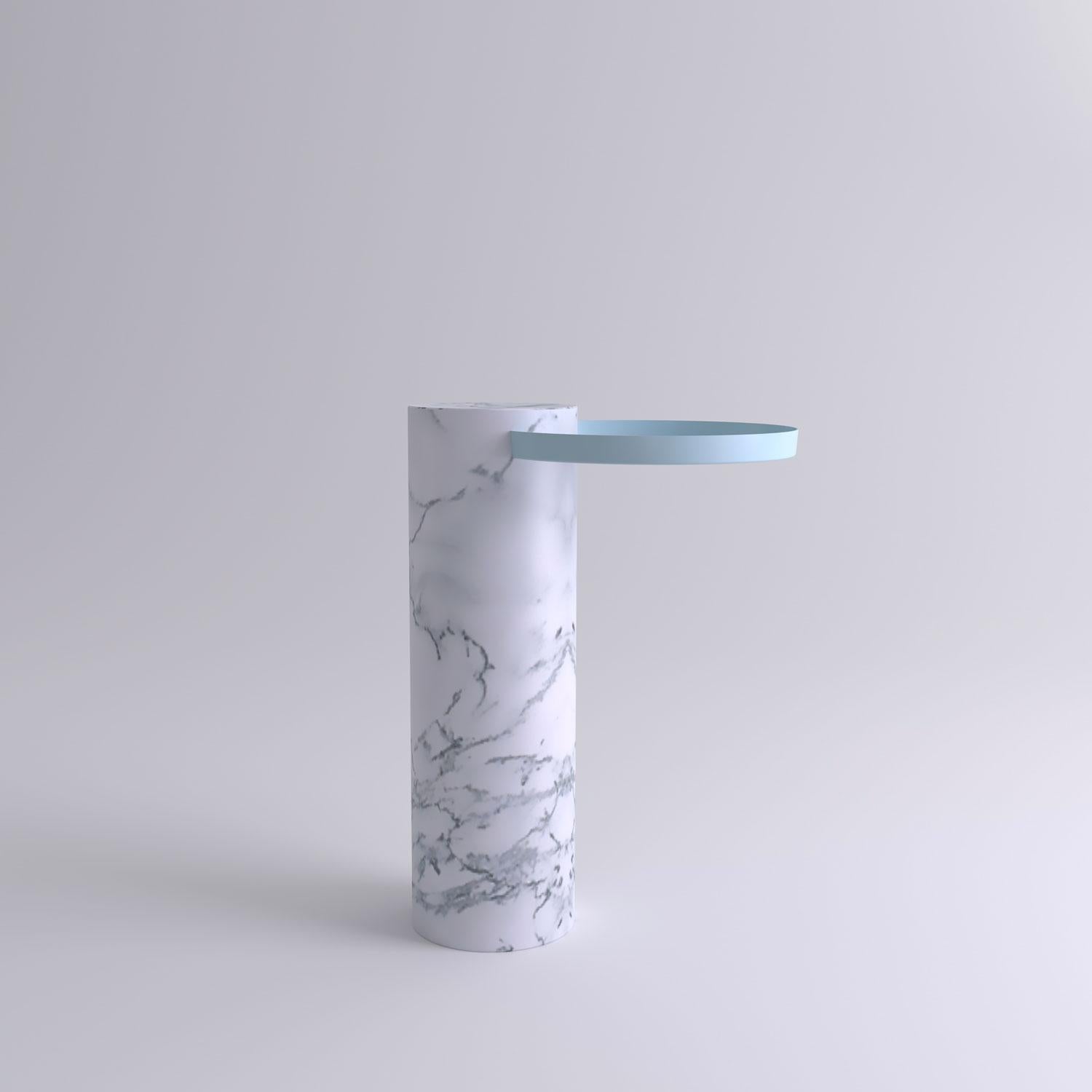 High white marble contemporary guéridon, Sebastian Herkner
Dimensions: D 42 x H 57 cm
Materials: Pele de Tigre marble, light blue metal tray

The salute table exists in 3 sizes, 4 different marble stones for the column and 5 different finishes