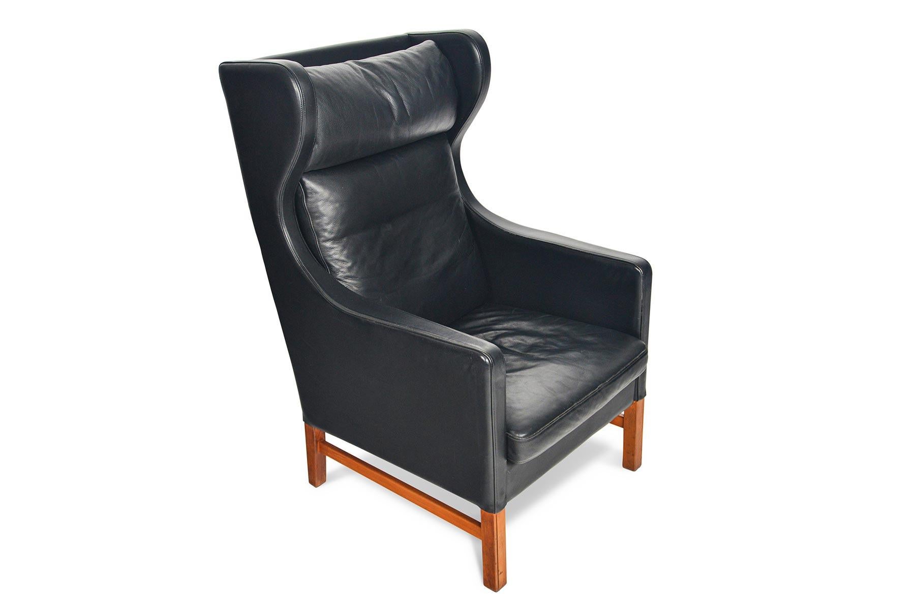 Scandinavian Modern Highback Black Leather Lounge Chair by Skipper Møbler