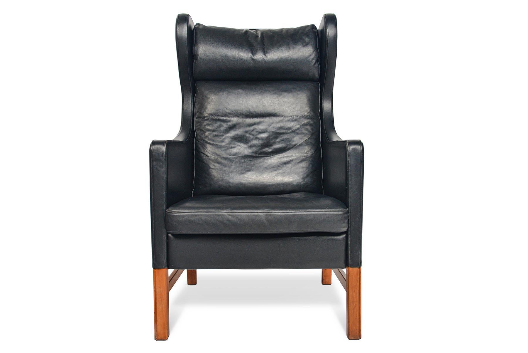 20th Century Highback Black Leather Lounge Chair by Skipper Møbler