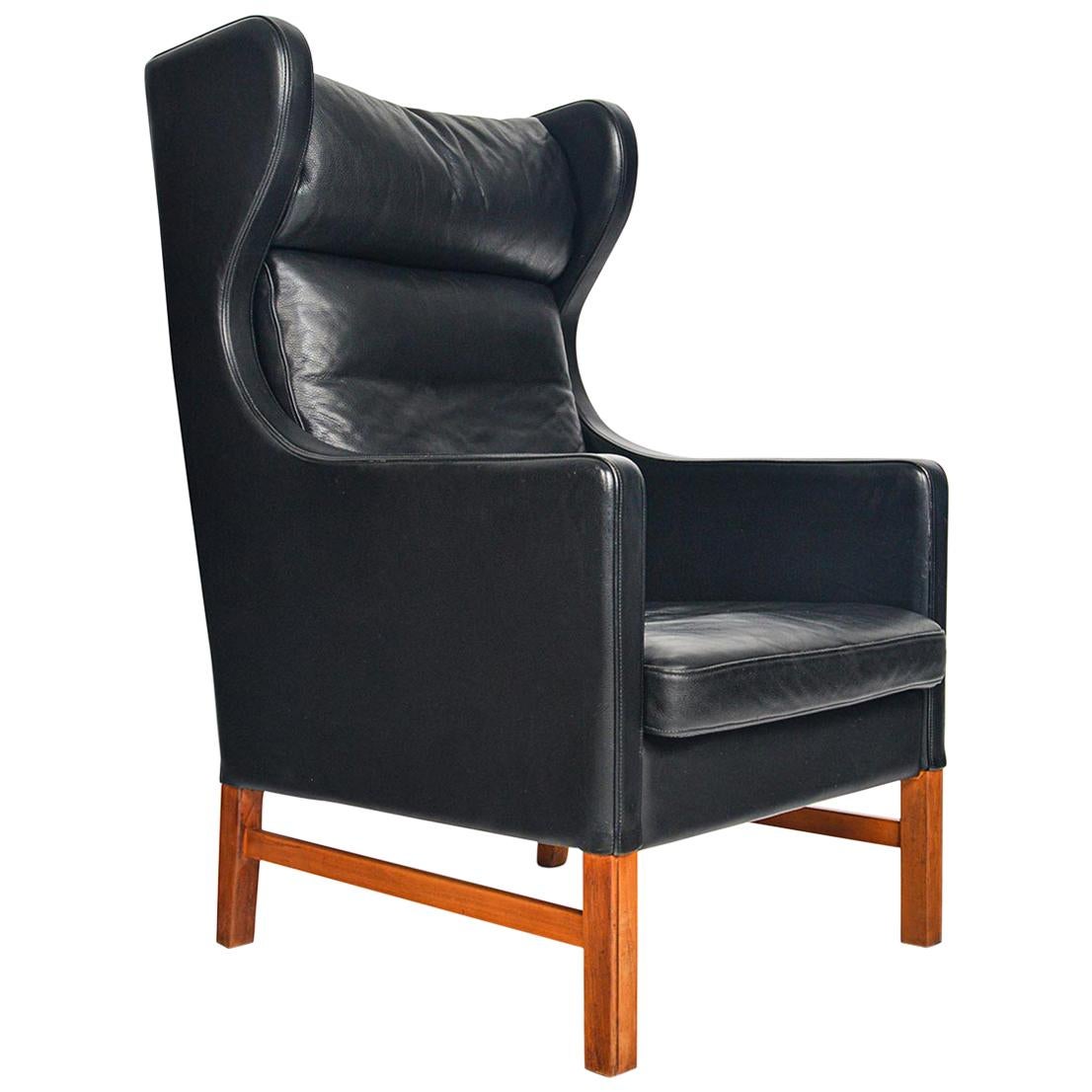 Highback Black Leather Lounge Chair by Skipper Møbler