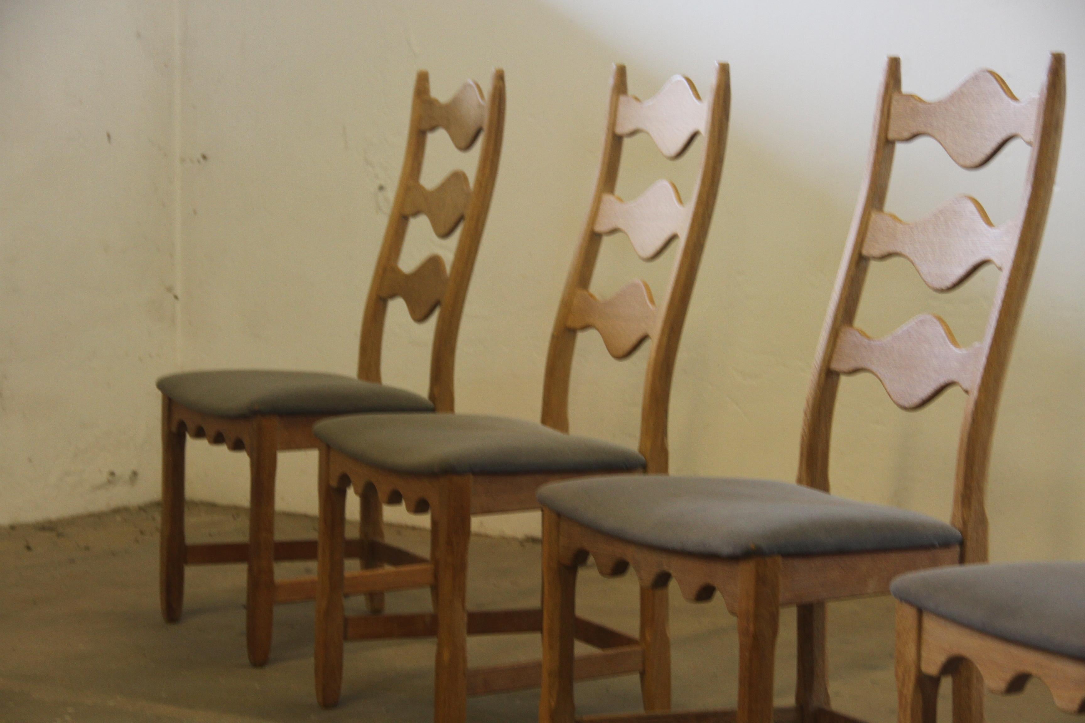 Highback / Ladderback light Oak Chairs style of Henning Kjærnulf, 1960s For Sale 2