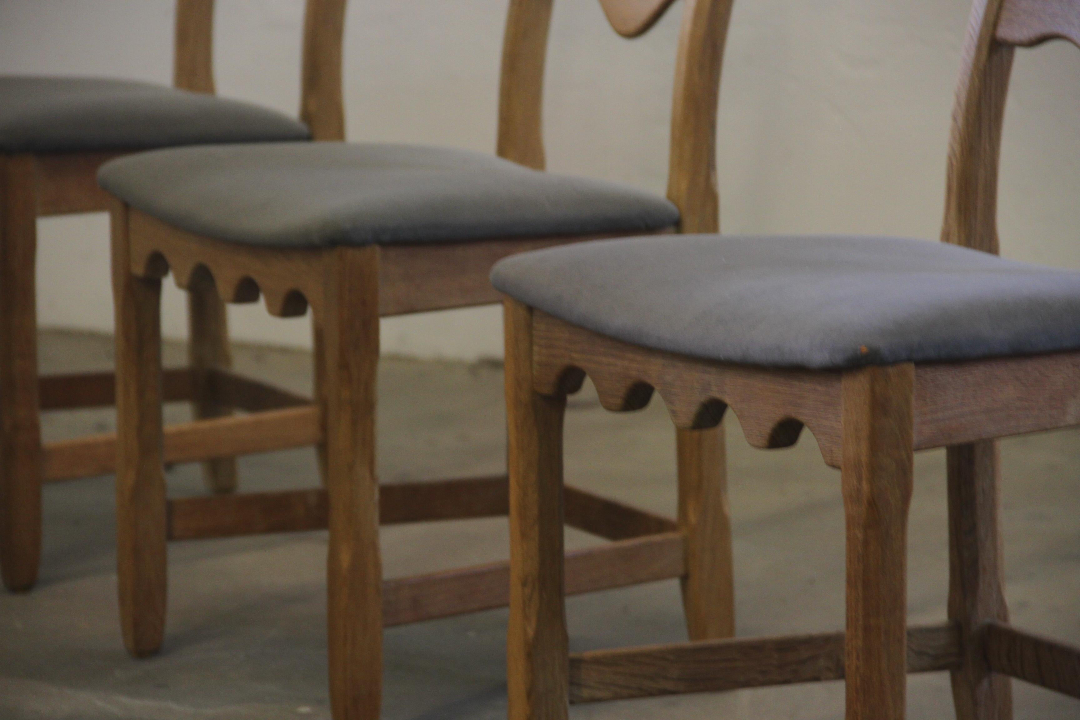 Sillas Highback / Ladderback de roble estilo de Henning Kjærnulf, años 60, set de 4 en venta 1