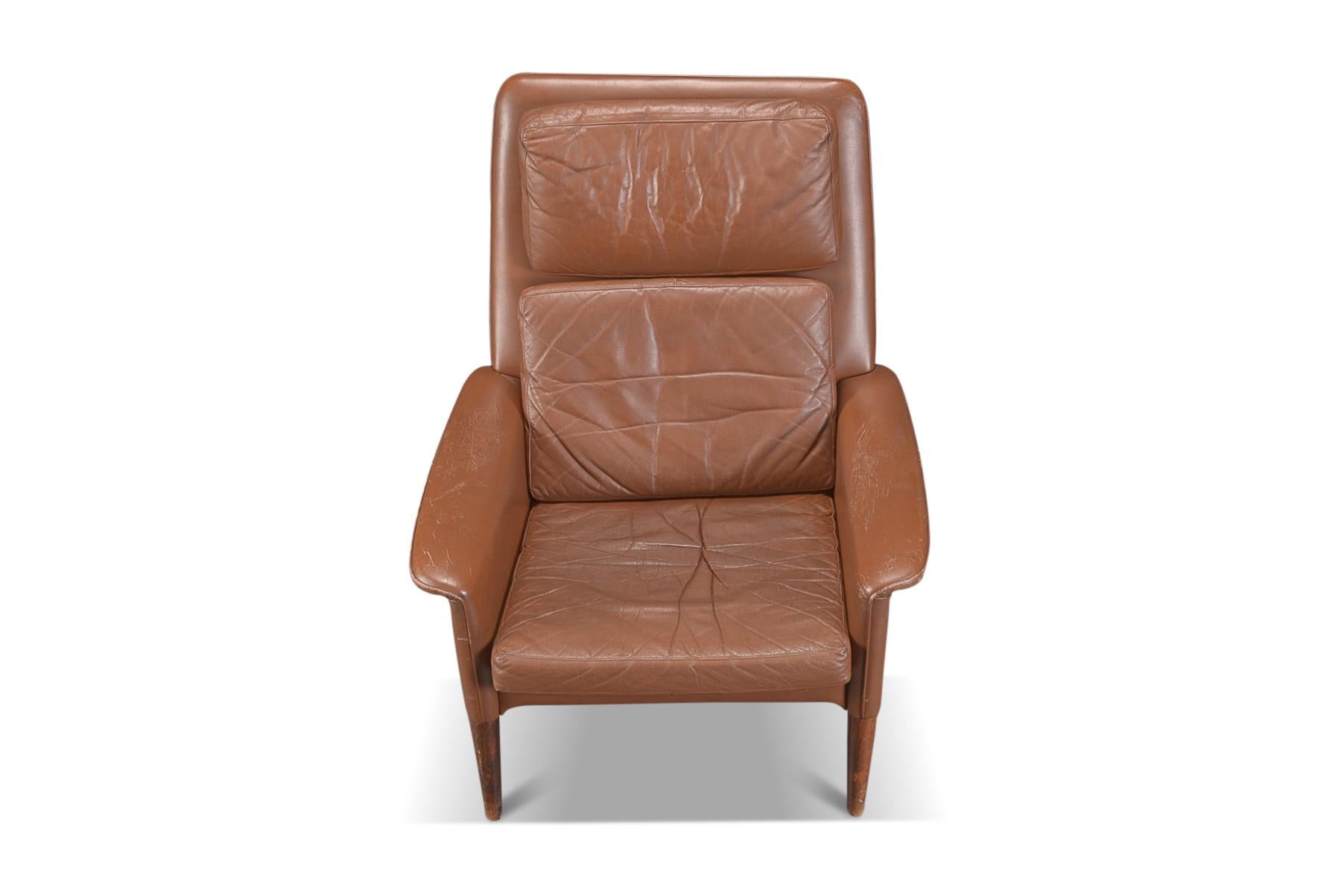 Mid-Century Modern Highback Lounge Chair in Rosewood + Leather For Sale