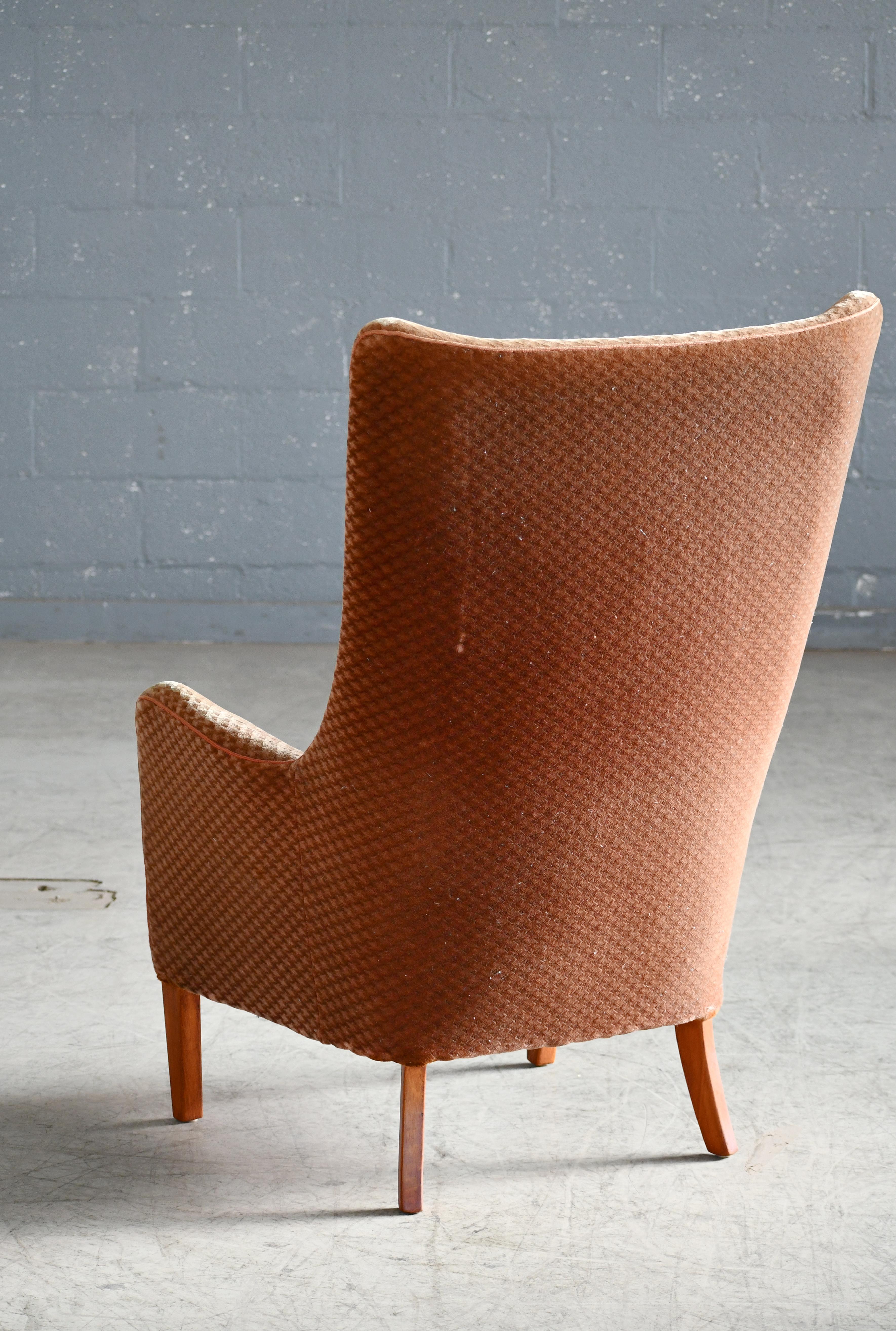 Mid-20th Century Highback Lounge Chair with Tall Slim Silhouette Denmark 1950 For Sale
