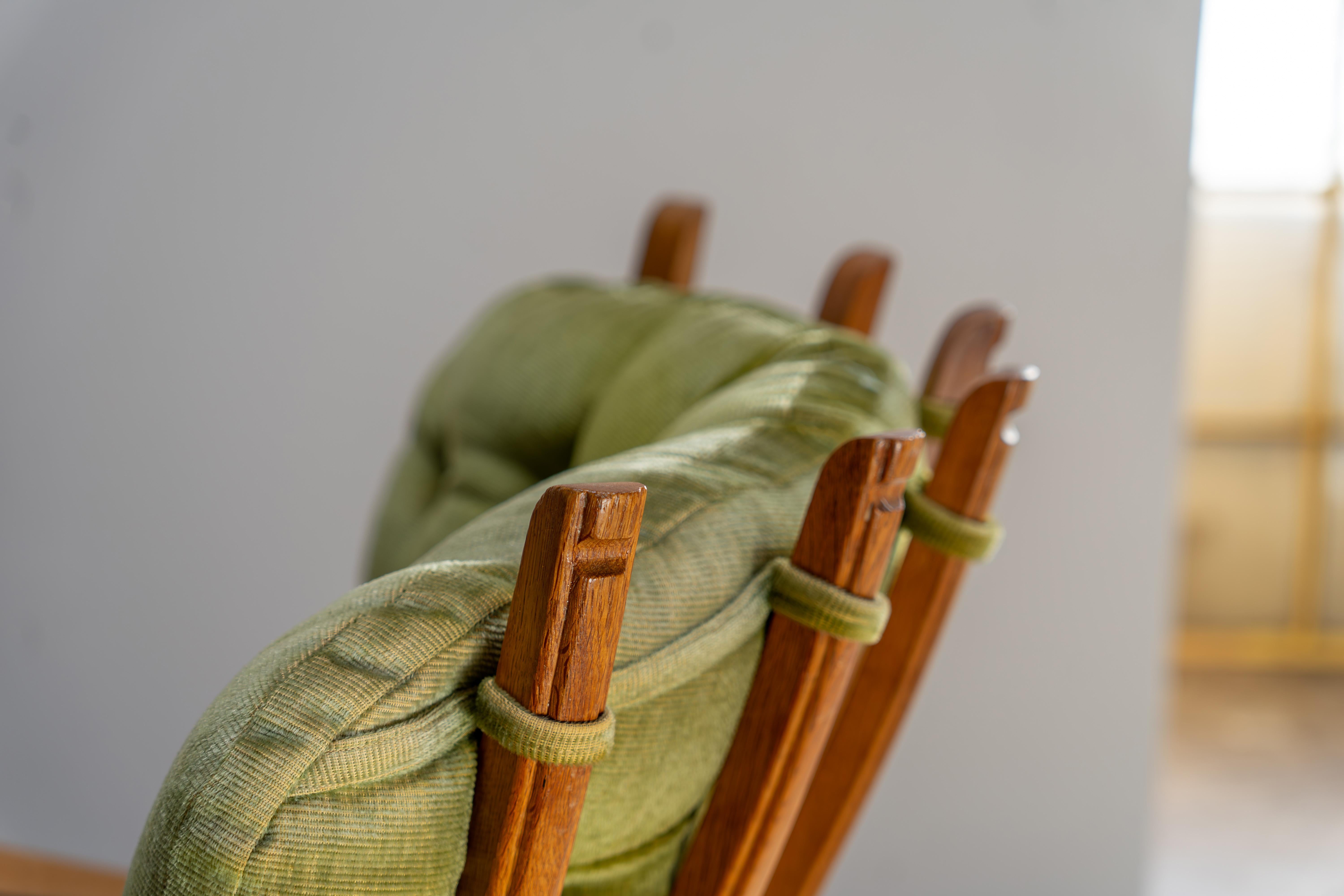Sedia da salotto Highback Oak - Guillerme & Chambron, Votre Maison, Francia, anni '60 in vendita 2