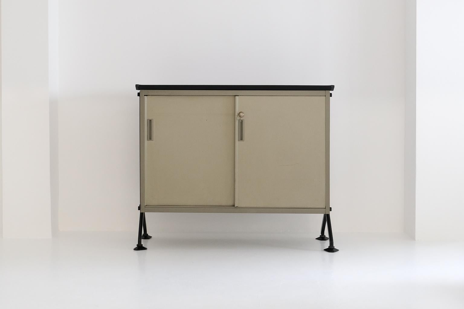 Highboard ARCO Arredamenti Metallici Serie by Studio BBPR for Olivetti, 1963 2