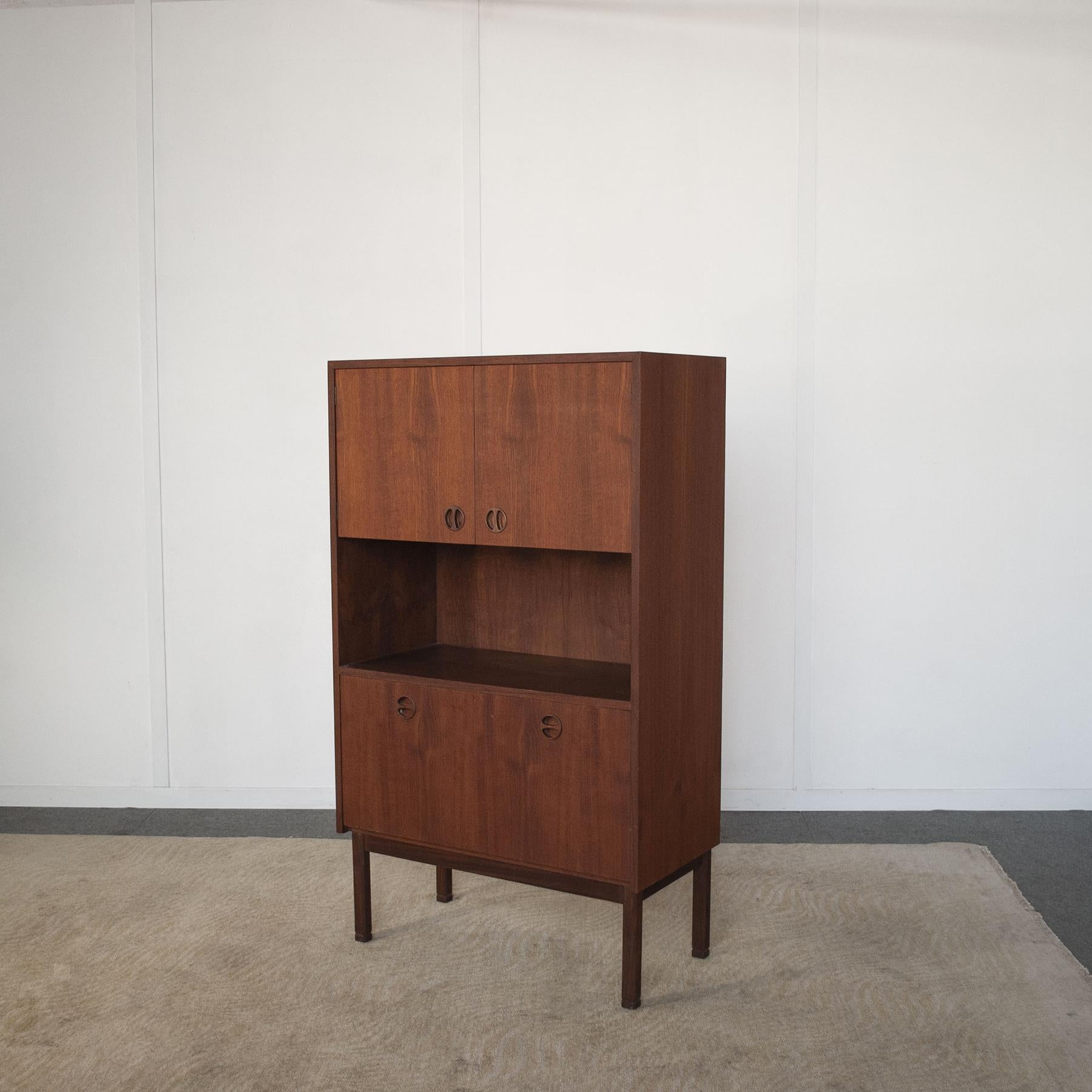 Italian Highboard Denmark production 1960s Peter Hvidt For Sale