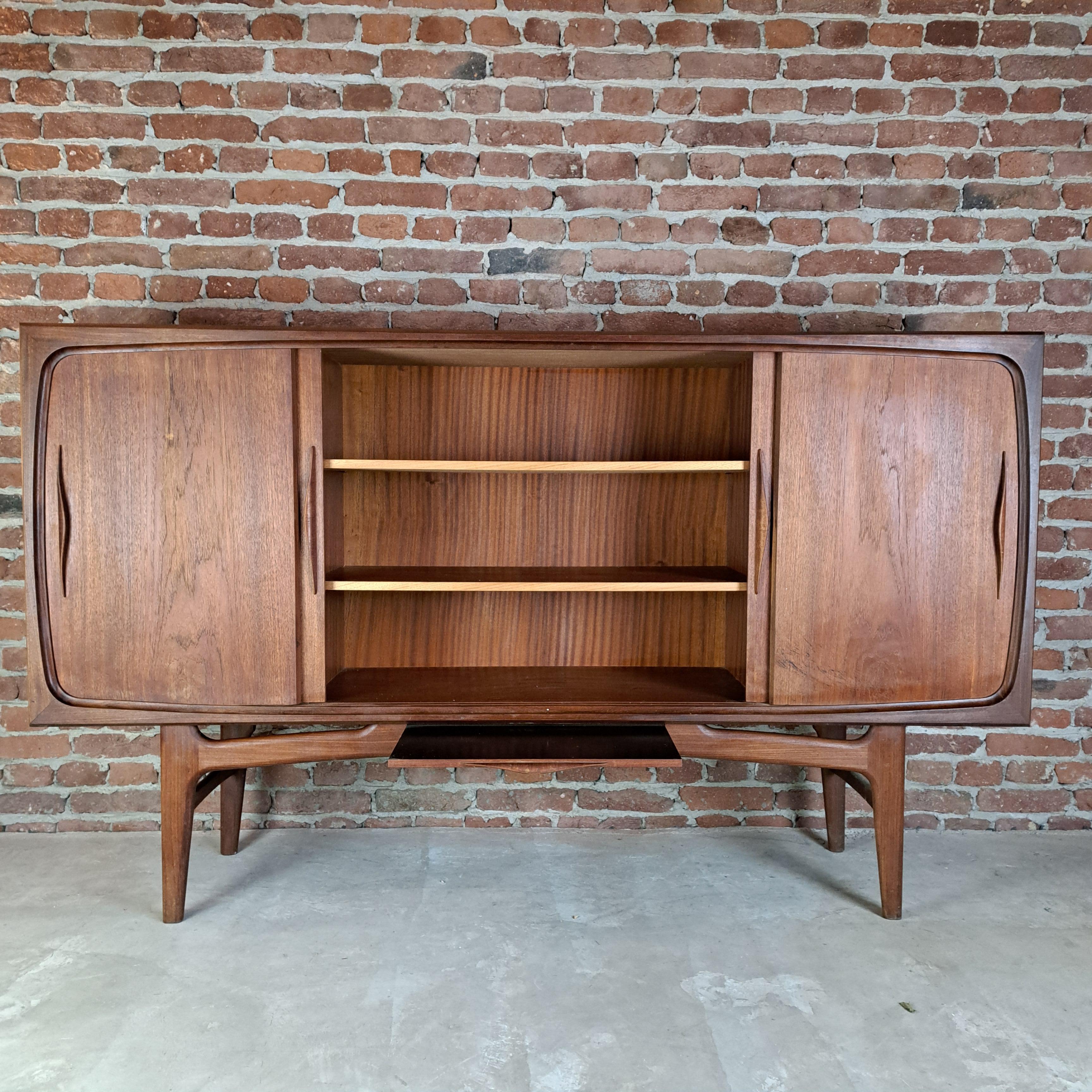 Danois Planche haute en teck, Danemark 1960 en vente
