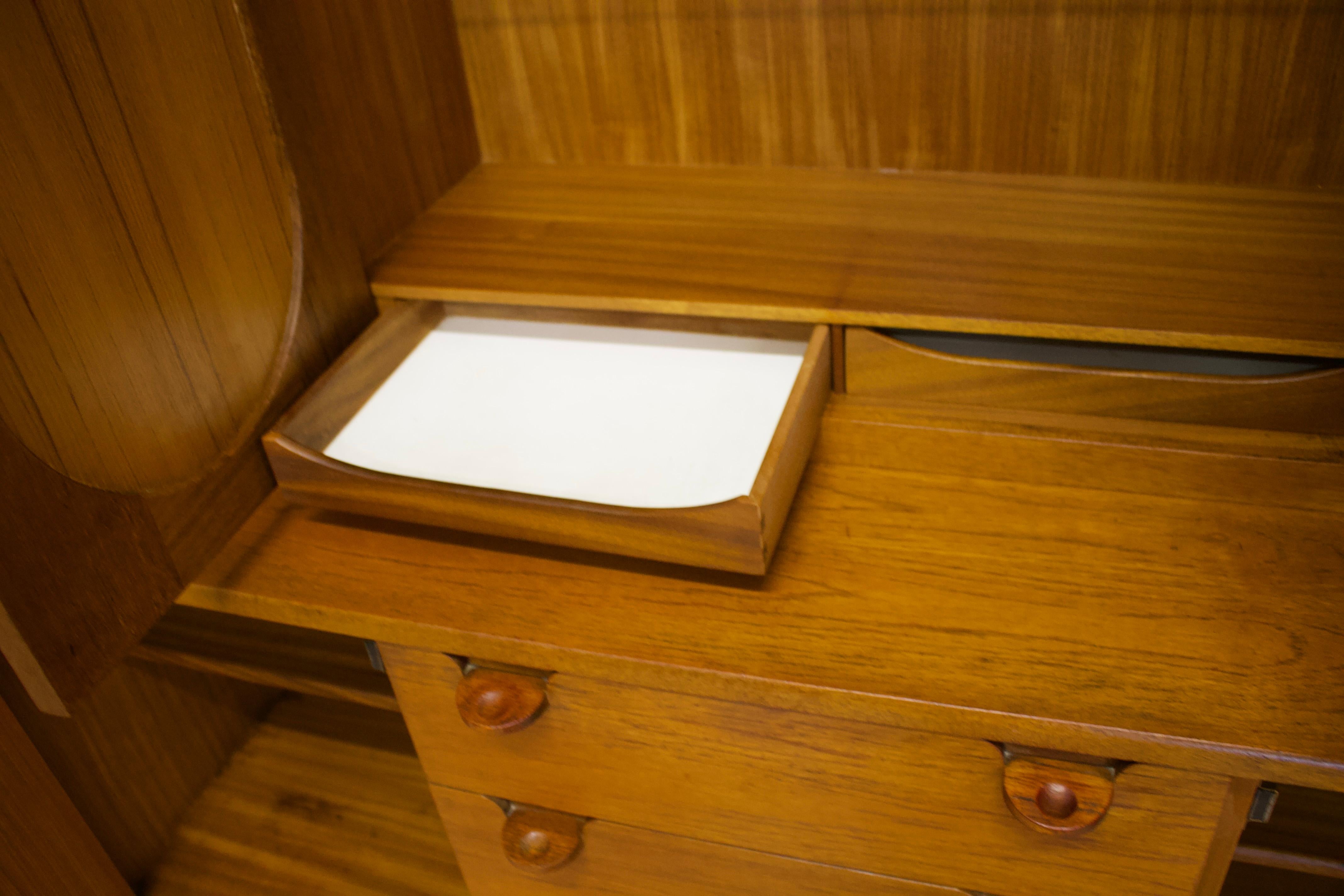 Highboard in Teak from Nathan, 1960s For Sale 3