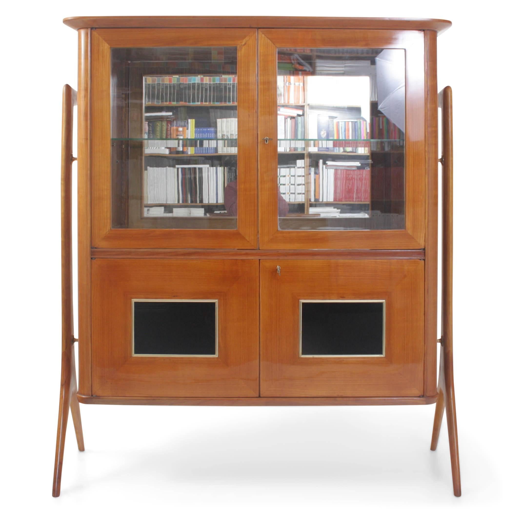 Italian Highboard in the Style of Ico Parisi, Italy, Mid-20th Century