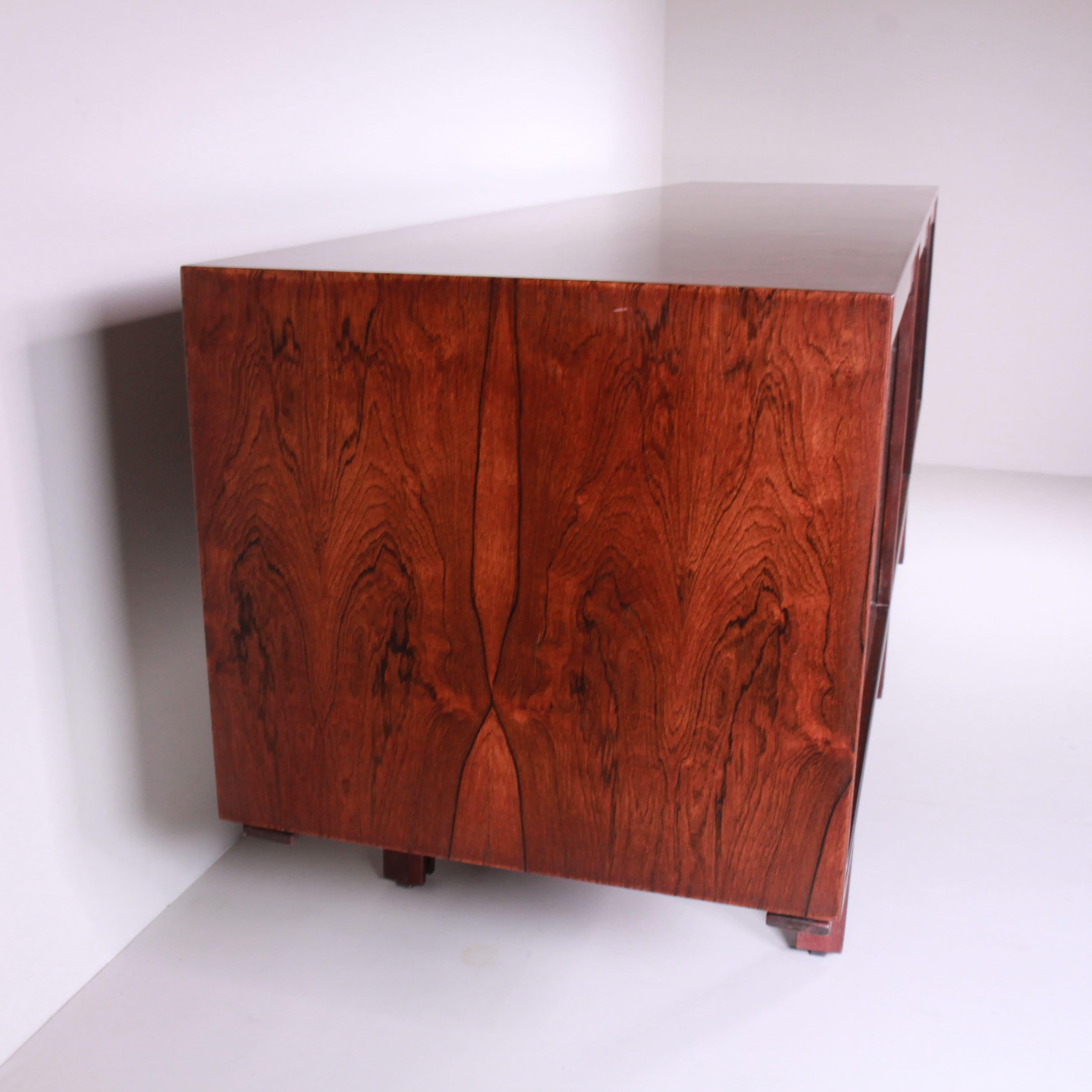 Italian Highboard mod. 504, Gianfranco Frattini, Bernini, 1960