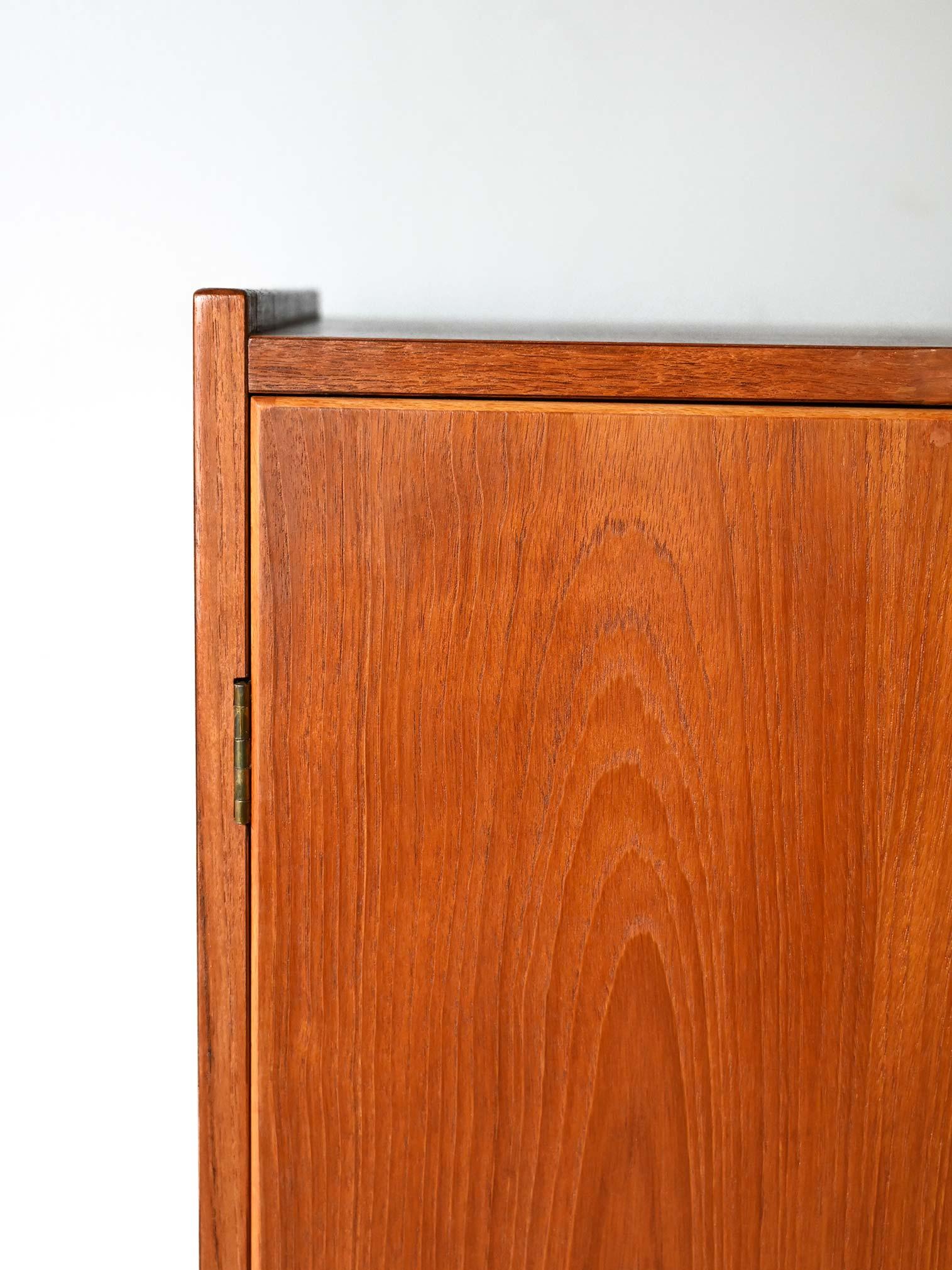 Nordic highboard 1960s In Good Condition For Sale In Brescia, IT