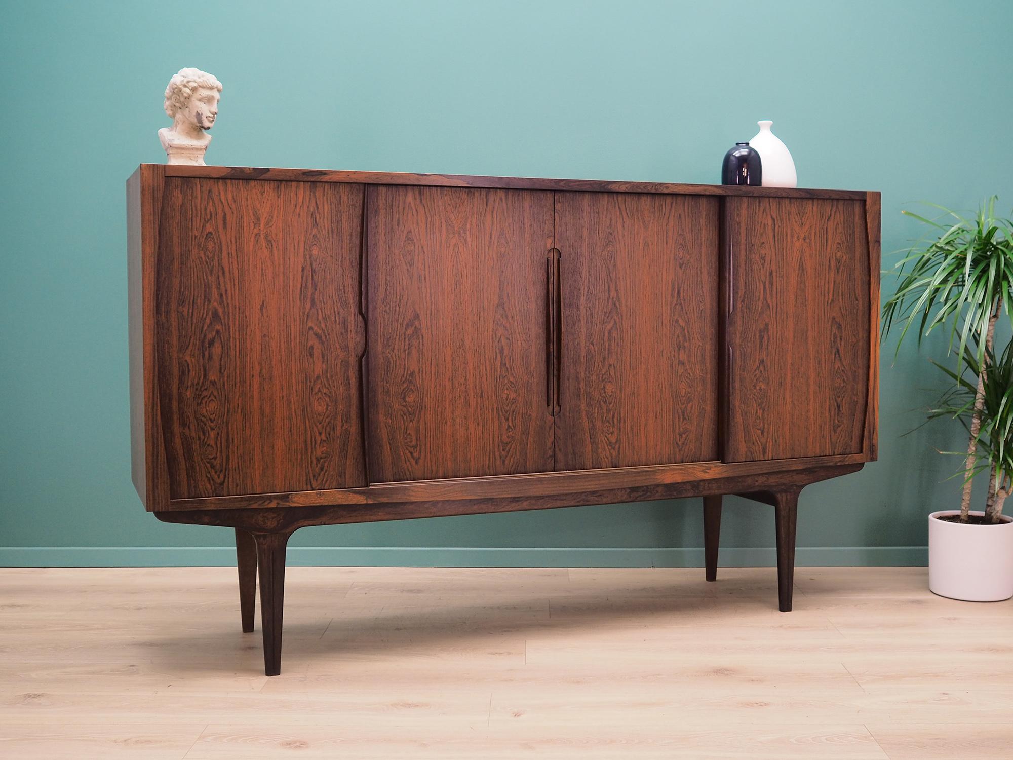 Highboard Rosewood, Danish Design, 1970s In Good Condition For Sale In Szczecin, Zachodniopomorskie