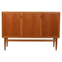 Highboard scandinavo anni 50/60 in rovere e teak con tre ante
