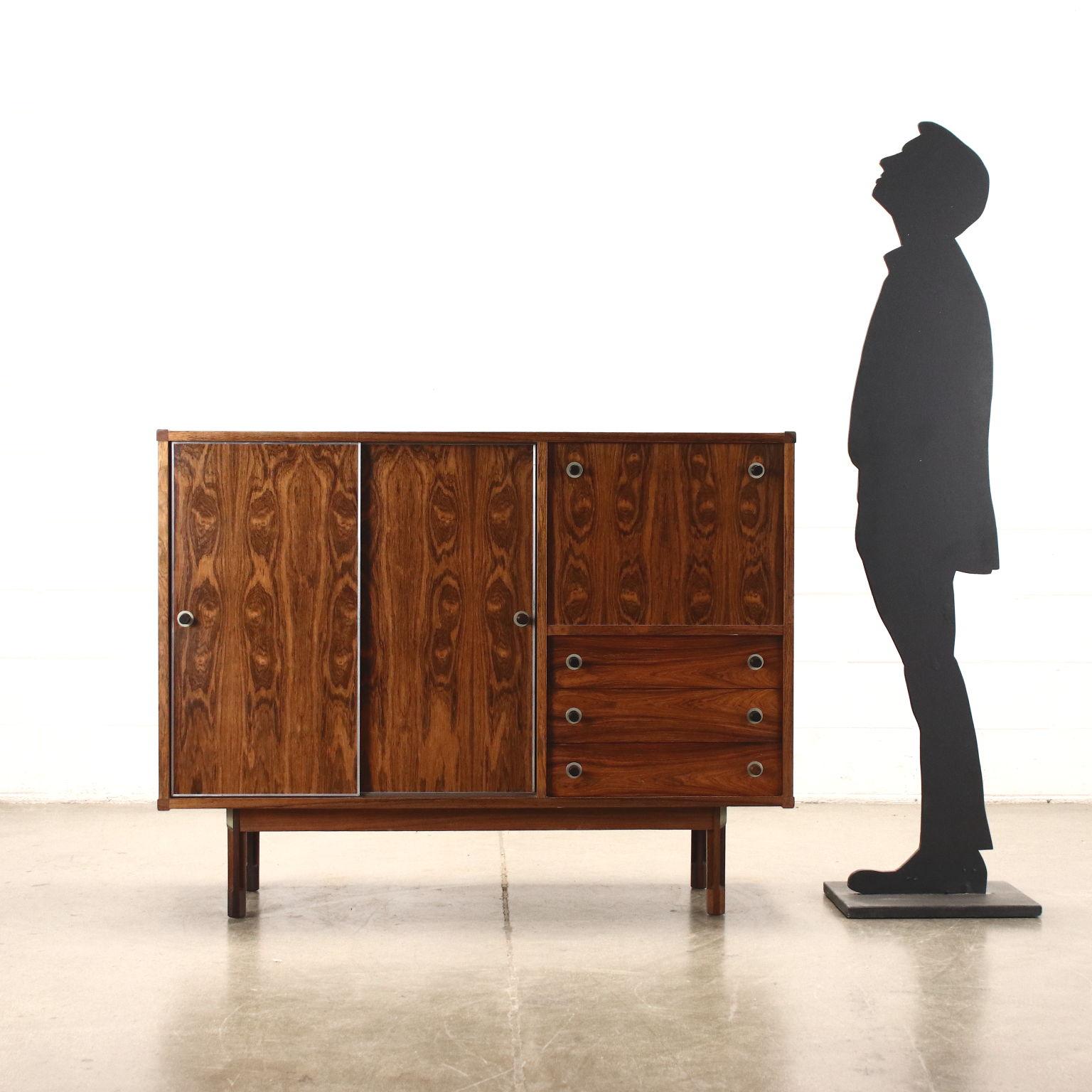 Highboard with sliding doors, drop-leaf compartment and exposed drawers. Veneered wood.