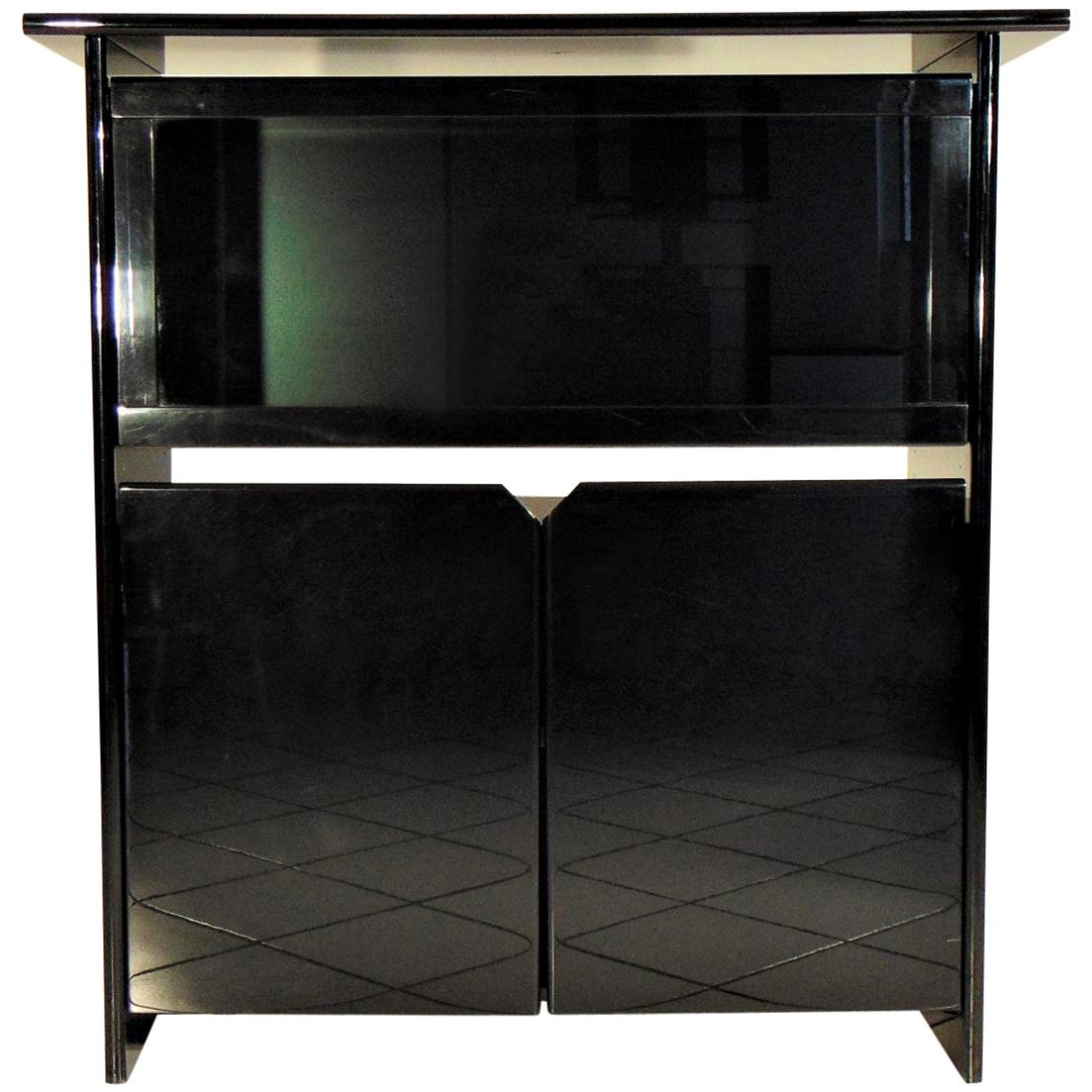 Highboard with Vitrine, Glossy Black Lacquer by Sormani, Italy, 1985
