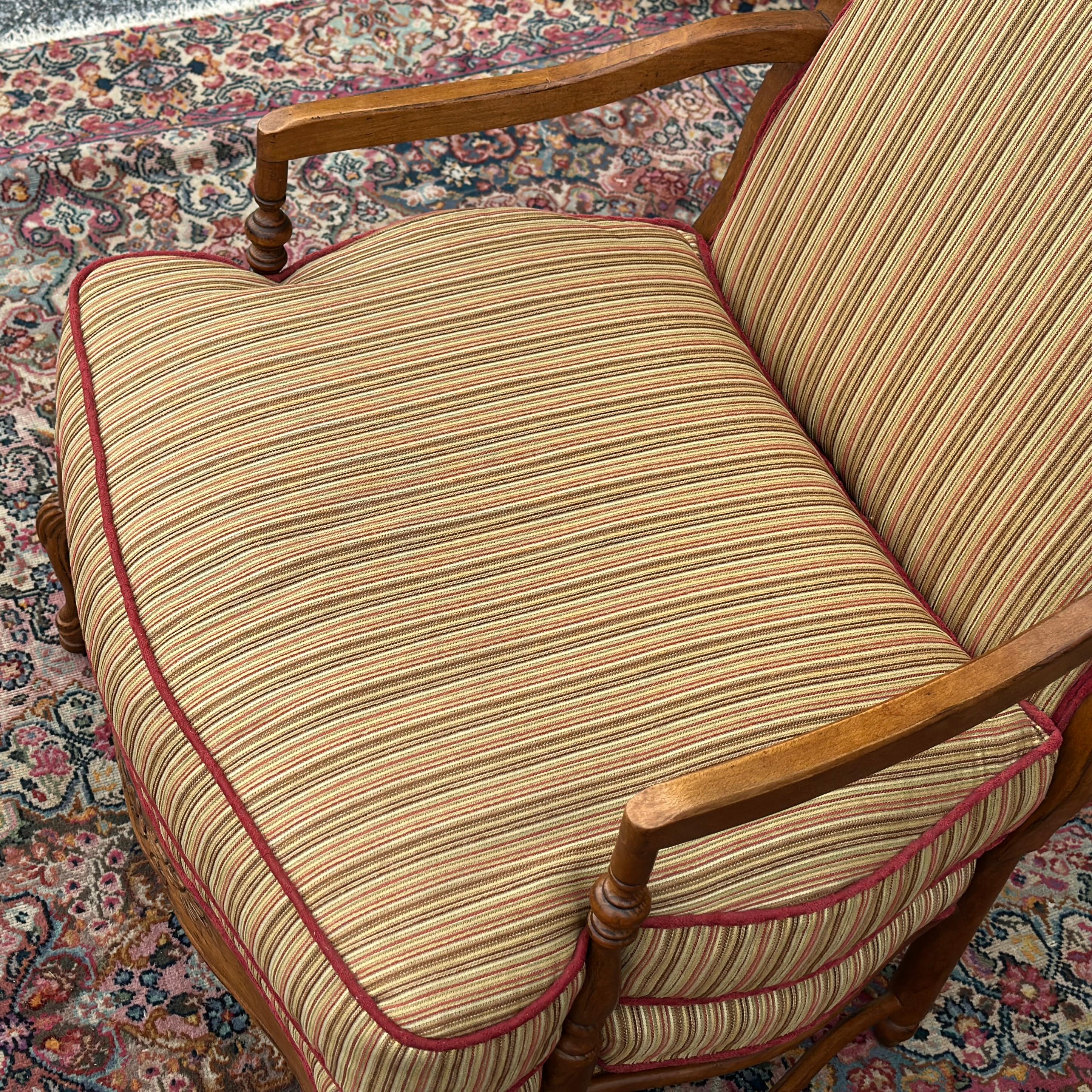 Americano Highland House Genevieve - Sedia da salotto bergere French Country in vendita