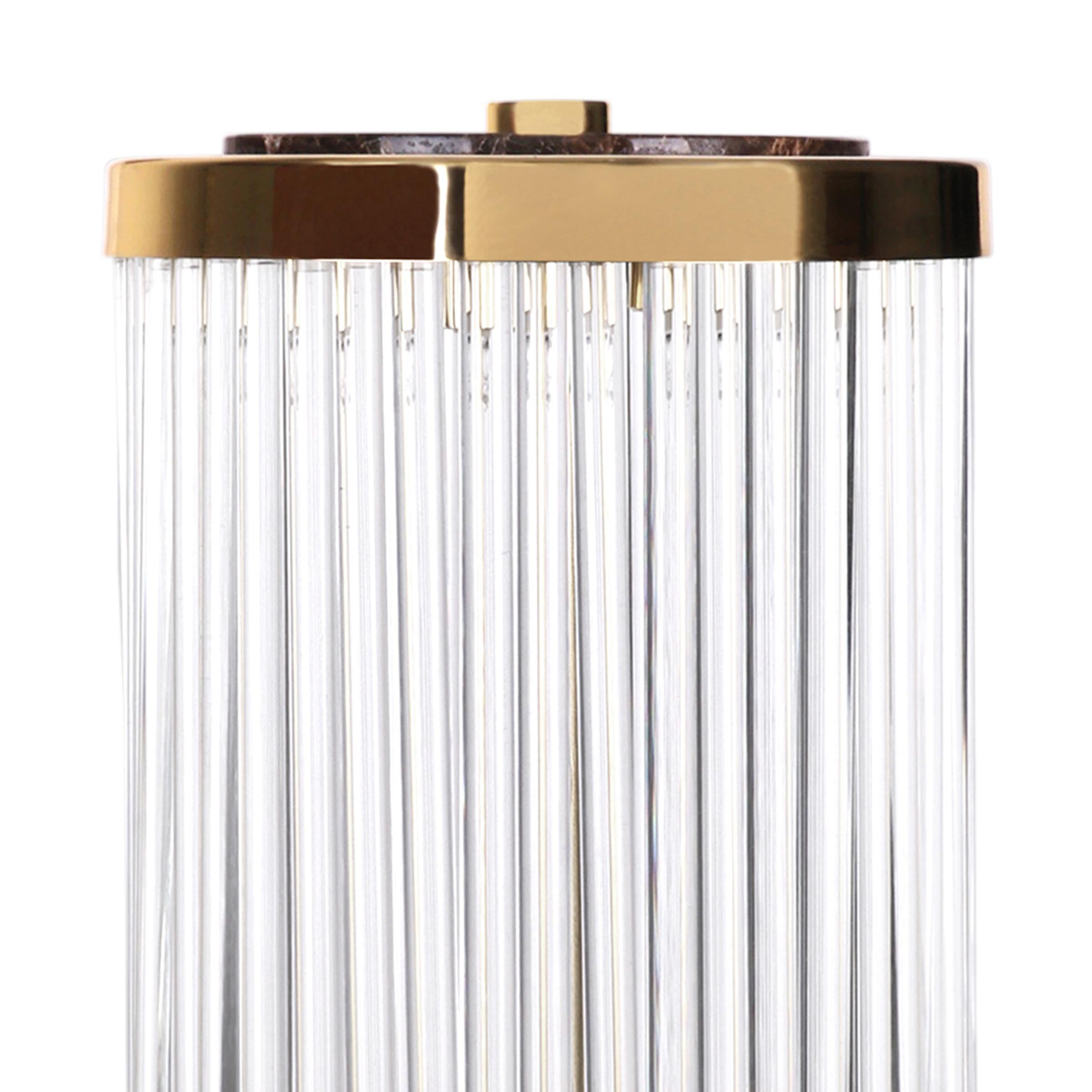 Table lamp highlight brass large with solid polished
brass structure and with crystal glass sticks. Base
made with brown marble.
6 bulbs, lamp holder type g9 halogen, max 40 watt,
voltage: 220-240V. Bulbs not included.