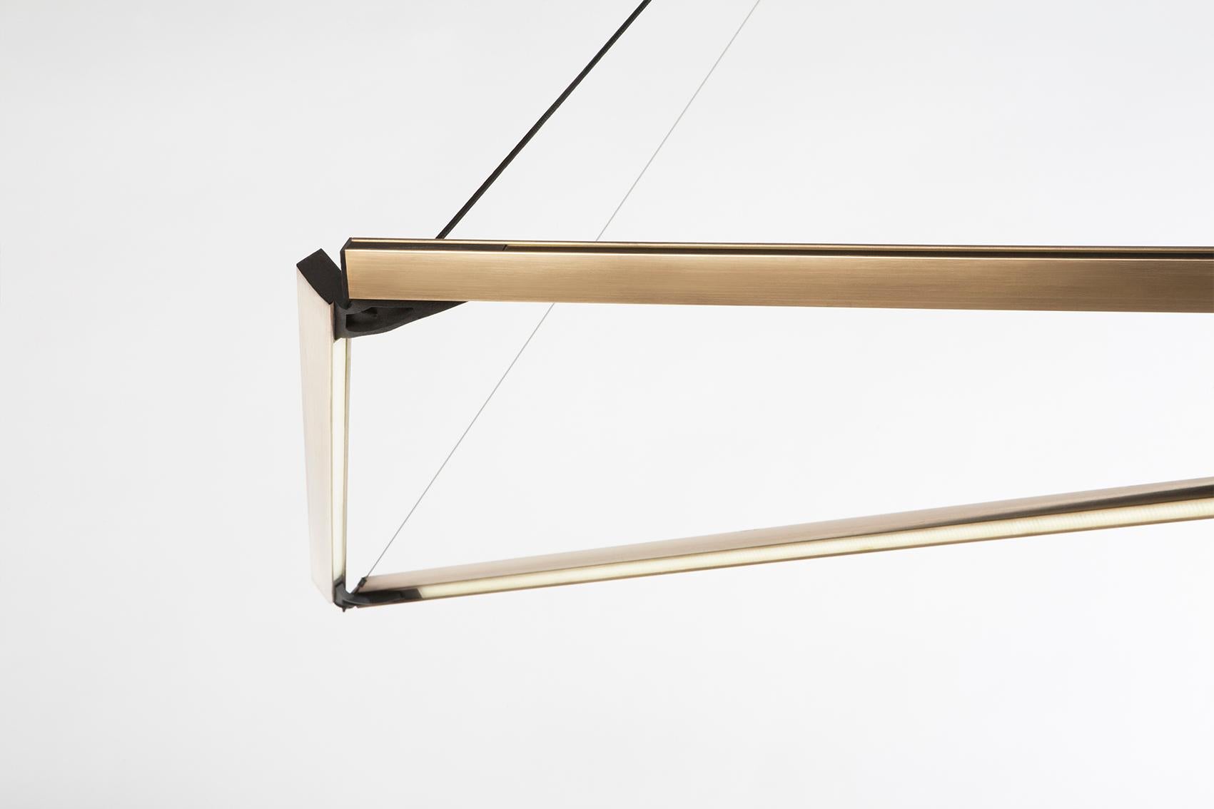 Highline 3D_01, geometrische, skulpturale LED-Hängelampe, Messing (Australisch) im Angebot