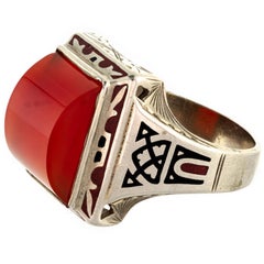 Highly Attractive Art Deco Carnelian Enamel White Gold Ring