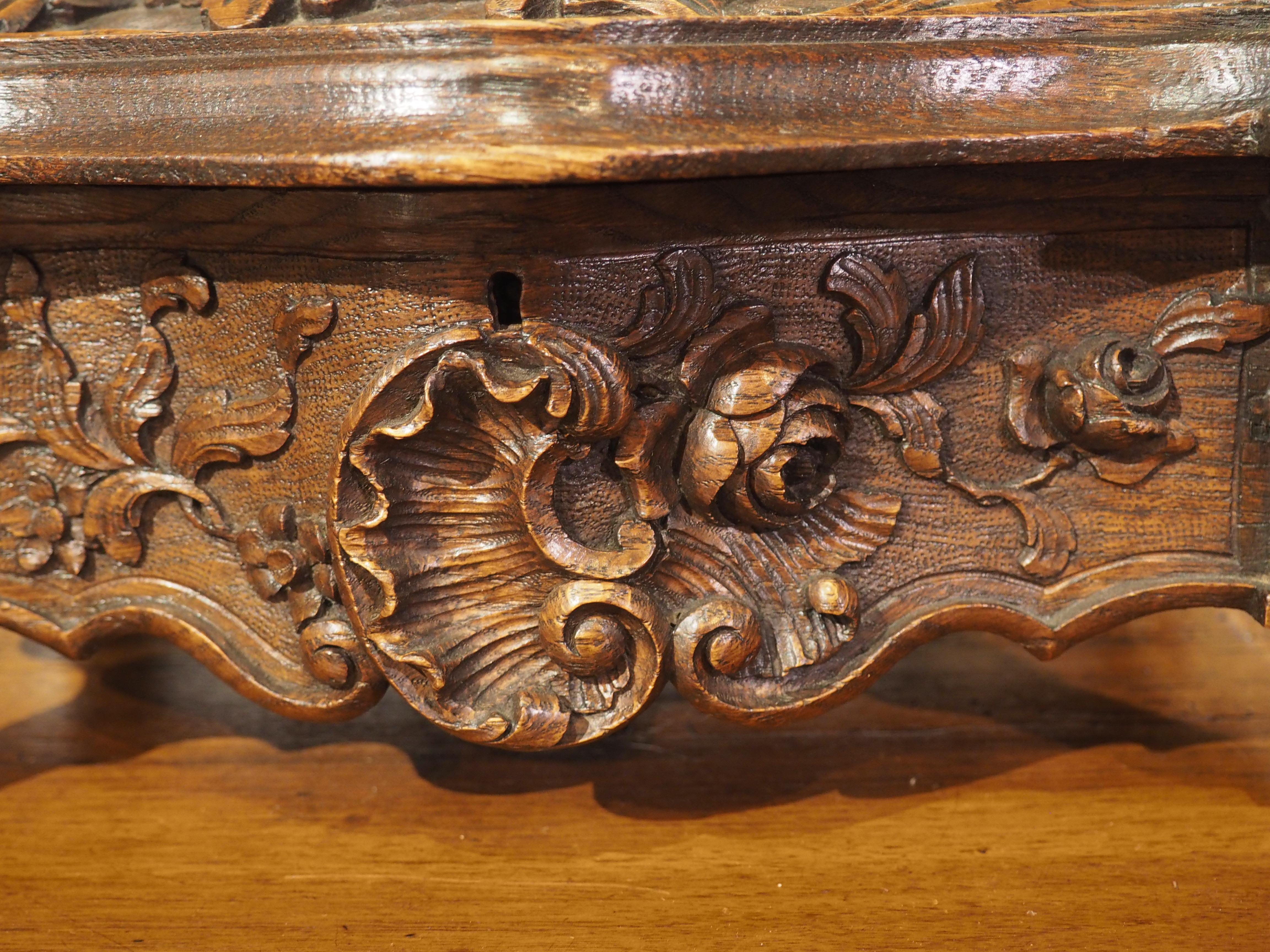 Highly Carved Antique French Oak Jewelry Box, Circa 1880 In Good Condition In Dallas, TX