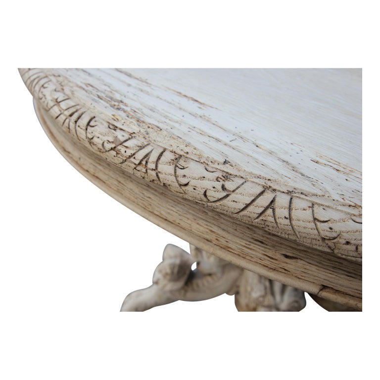 Highly Carved Bleached Wood Round Hunting Style 19th Century Dining