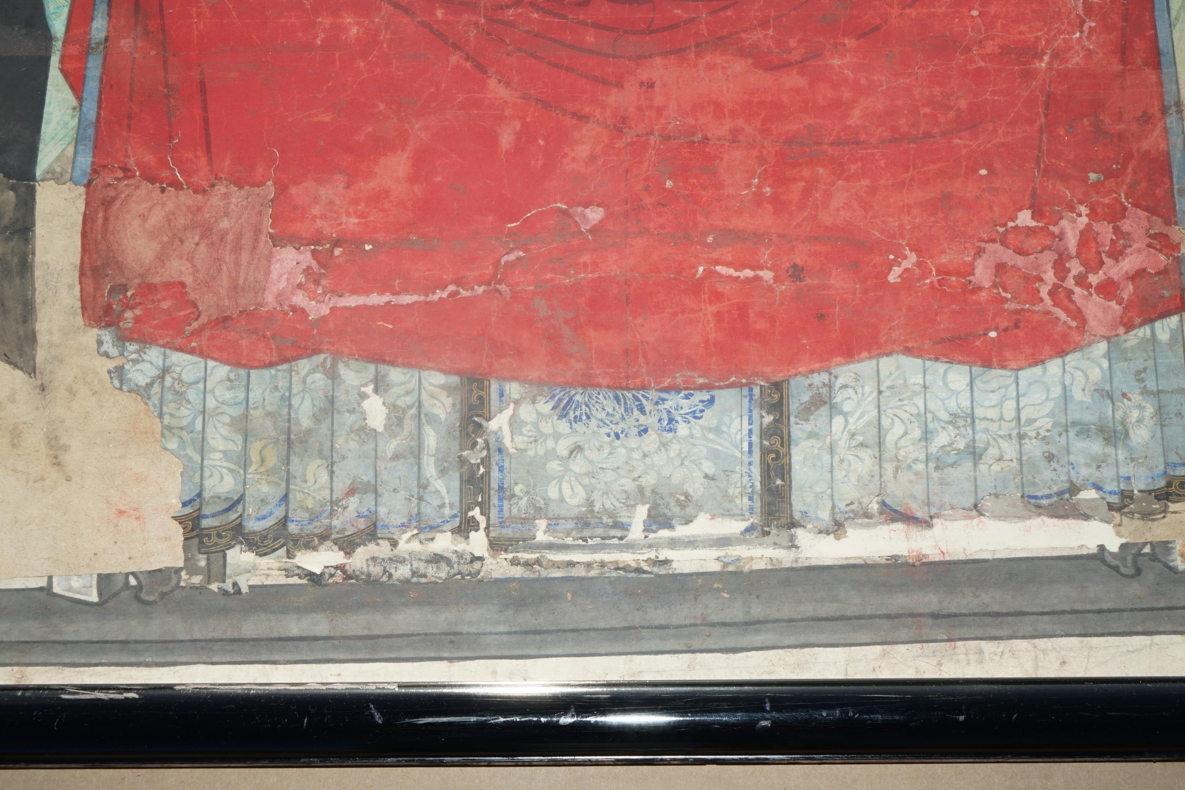 HIGHLY COLLECTABLE ANTIQUE CIRCA 1860 CHiNESE ANCESTRAL PORTRAIT IN MUSEUM FRAME For Sale 3