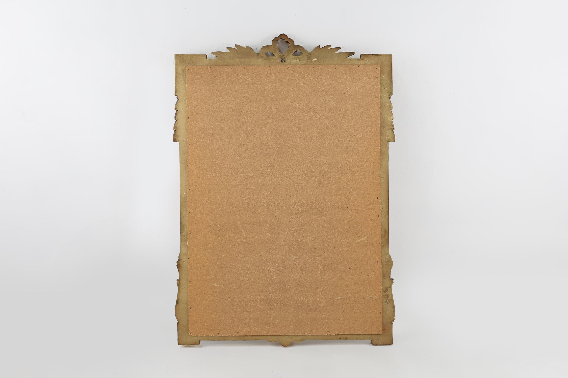 Highly decorated gilted carved wooden wall mirror, Belgium ca. 1950 For Sale 4