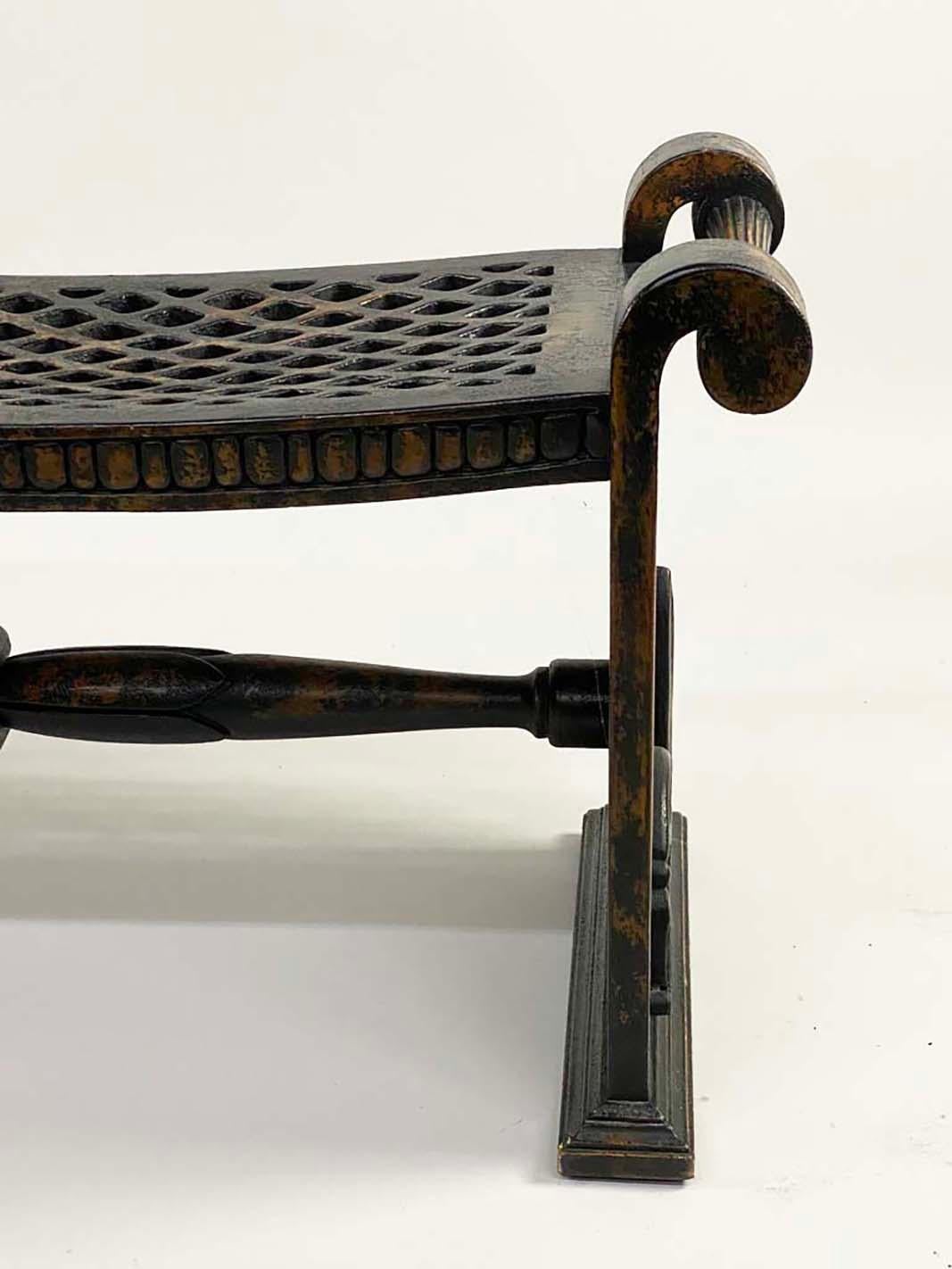 Legno Panchina in legno dipinto di nero altamente decorativa #2 -- Folke Bensow Design in vendita