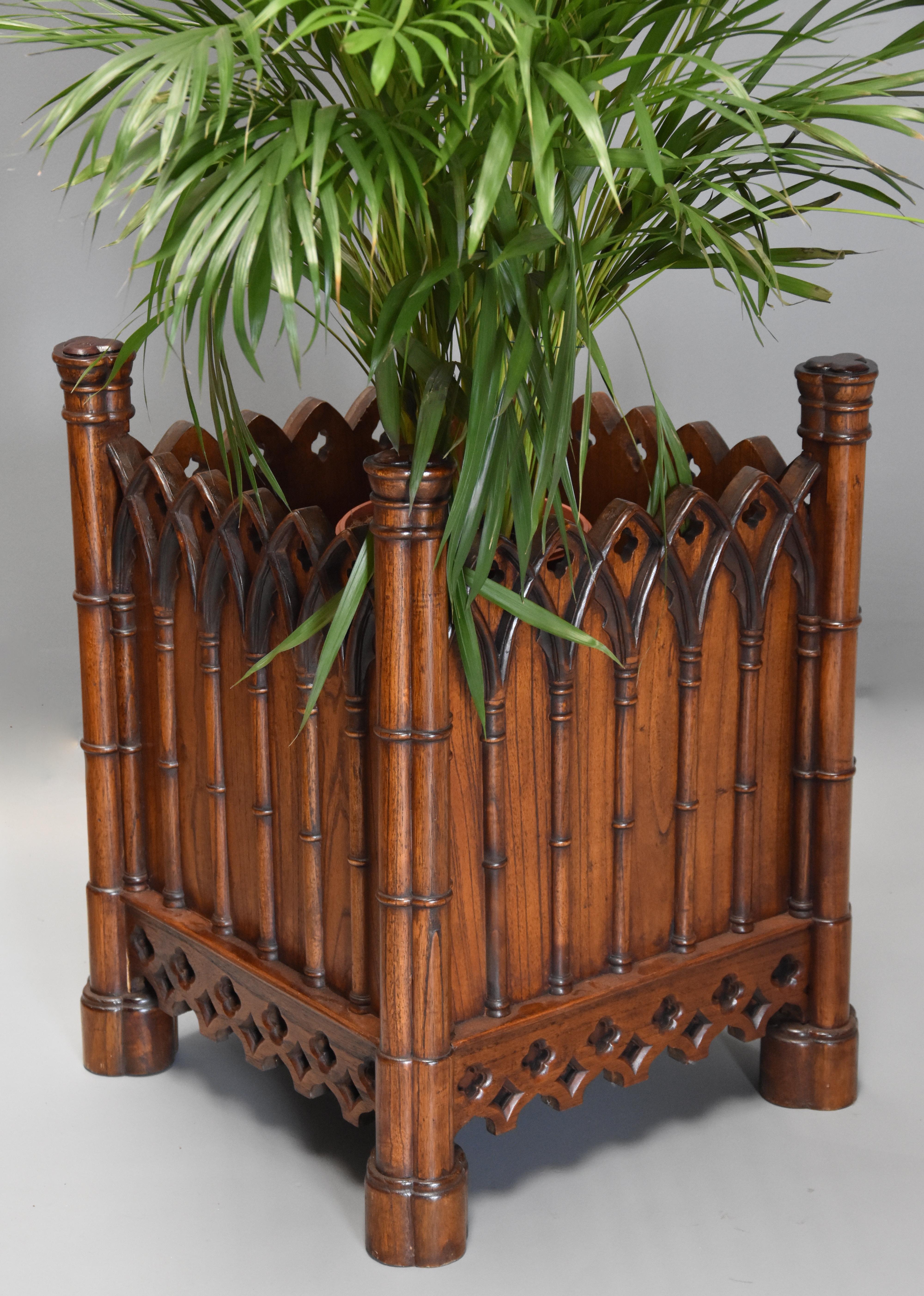Highly Decorative Elm Gothic Style Planter For Sale 4