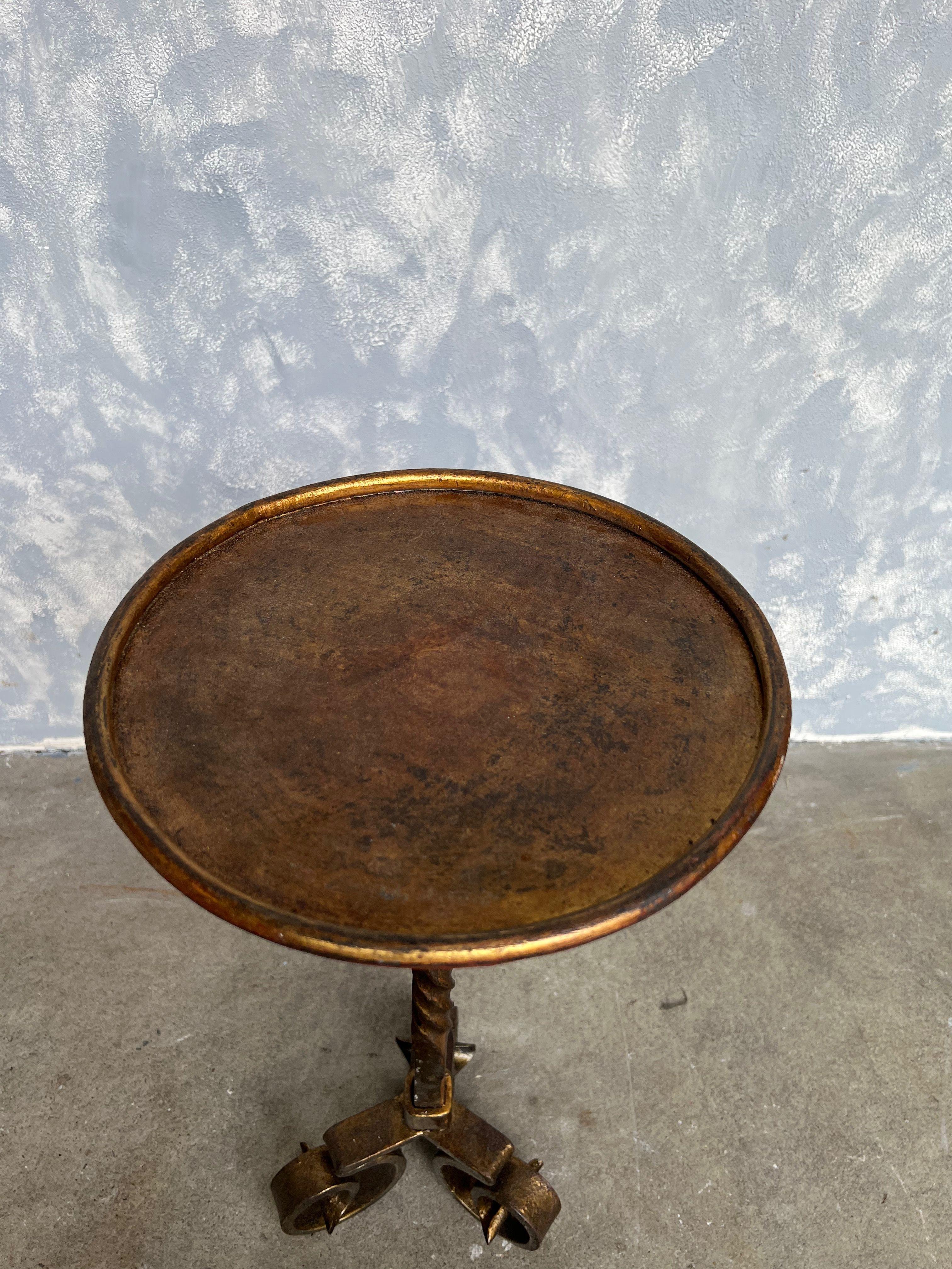Highly Decorative Gilt Metal Drinks Table For Sale 1