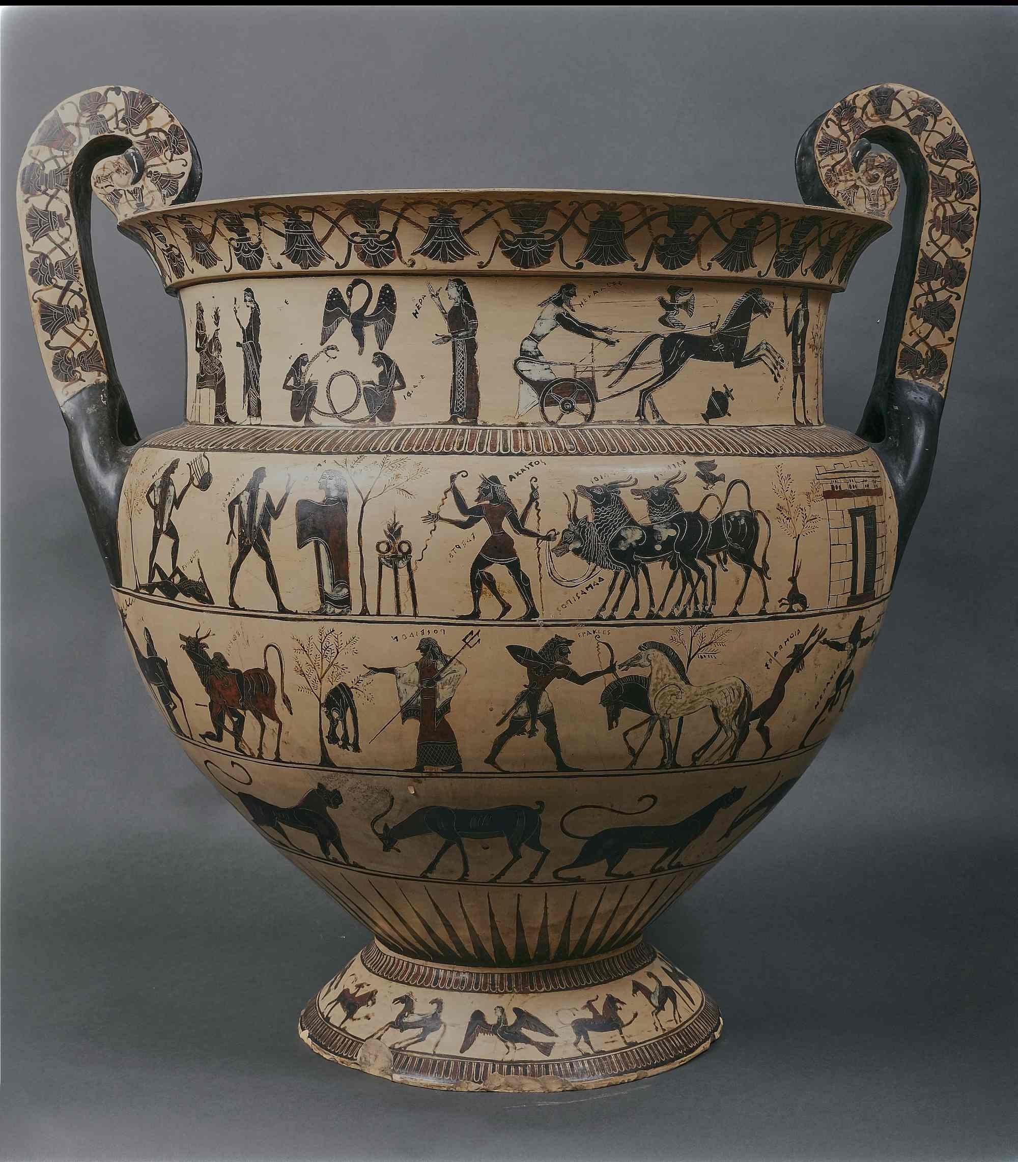 Hochdekorierter, großer Schrank mit griechischer mythologischer Dekoration, Italien, 1850 (Keramik) im Angebot