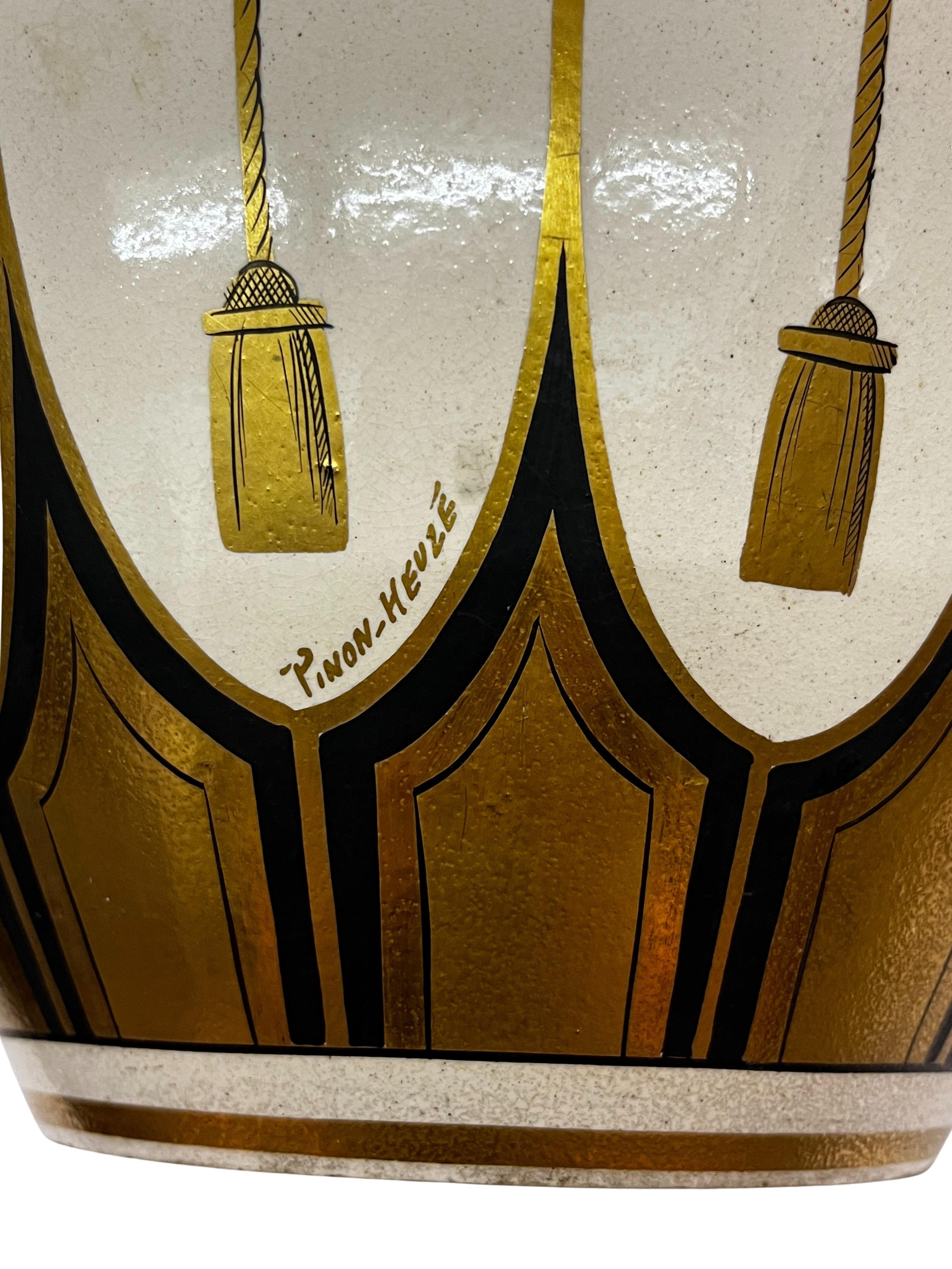 Highly decorative vase, hand painted, Art Deco, Pinon-Heuzé, 1920s France (Frühes 20. Jahrhundert) im Angebot