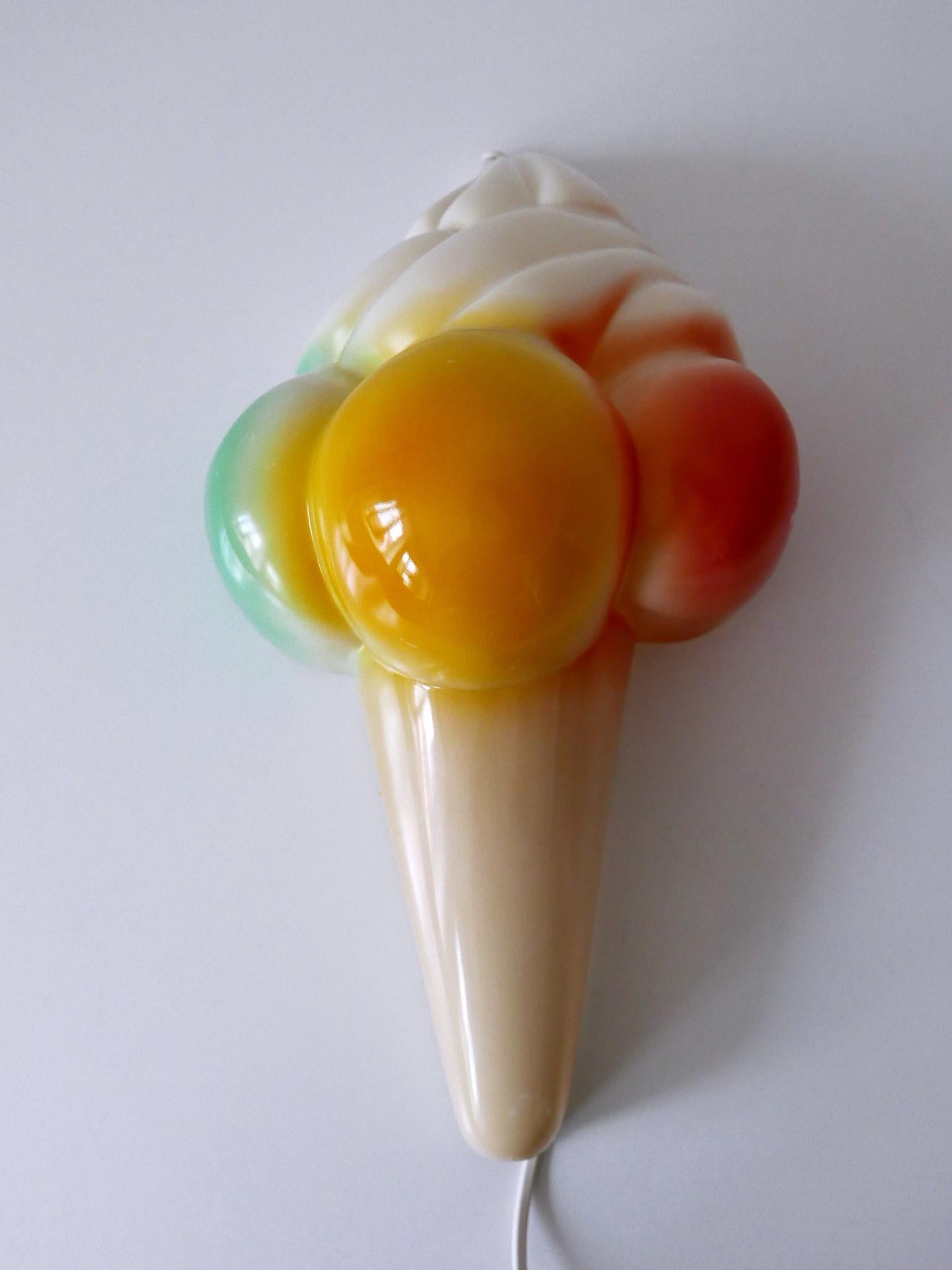 Applique a cono per gelato d'epoca, altamente decorative, Germania anni 80 in vendita 11