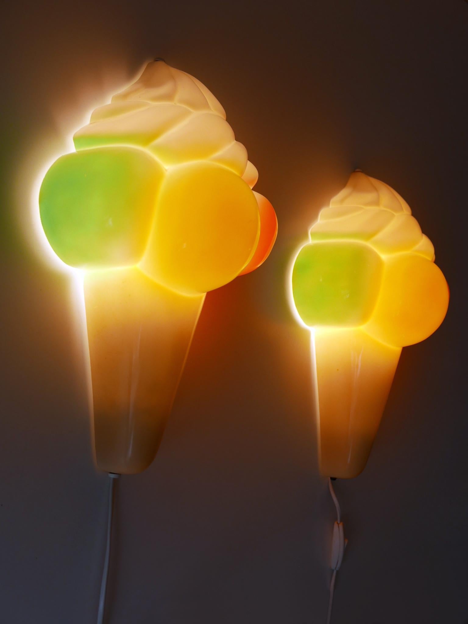 Applique a cono per gelato d'epoca, altamente decorative, Germania anni 80 in vendita 1