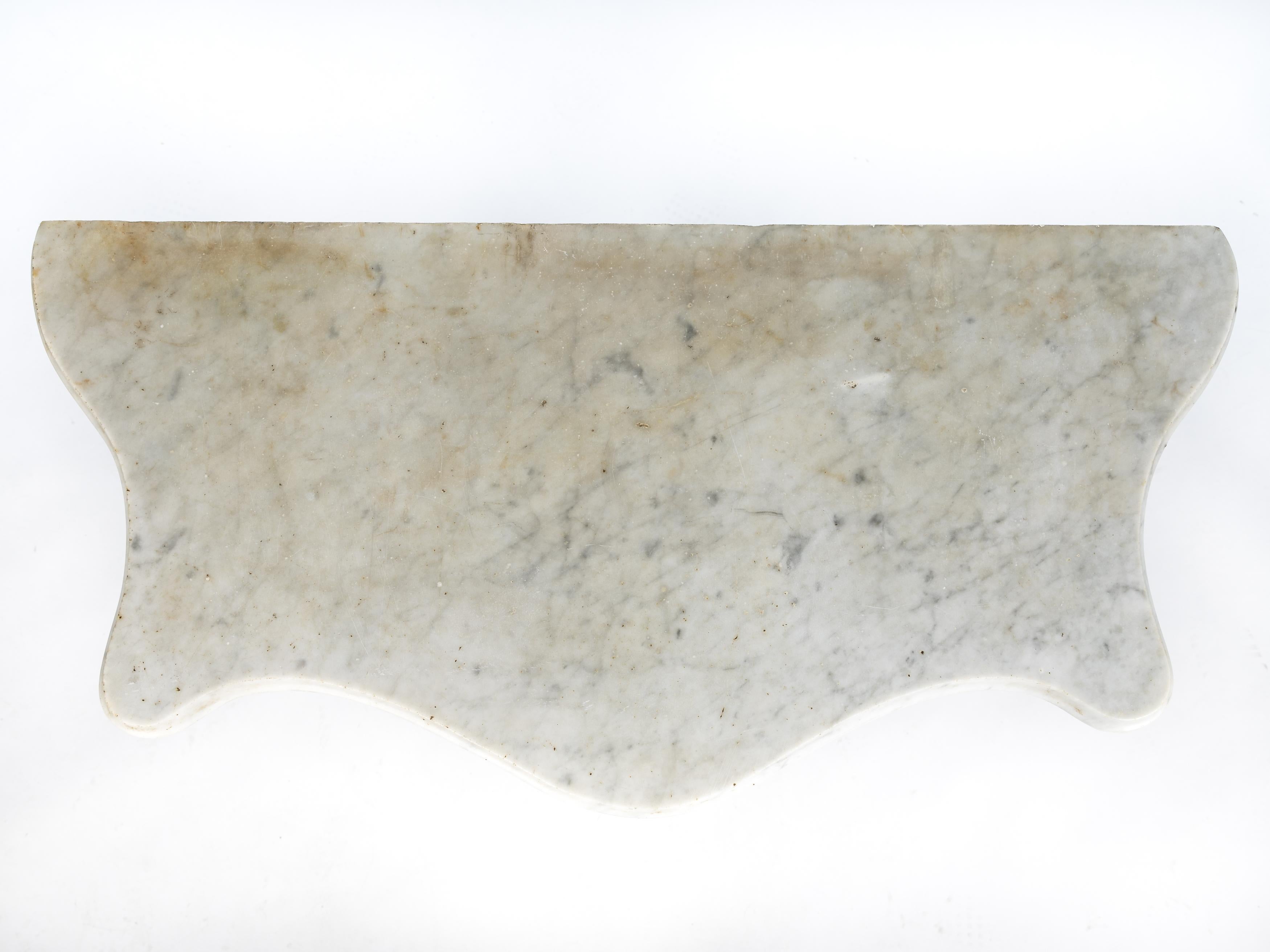 Français Console murale hautement décorative, Louis Philippe, Victorienne, marbre, France, années 1870 en vente
