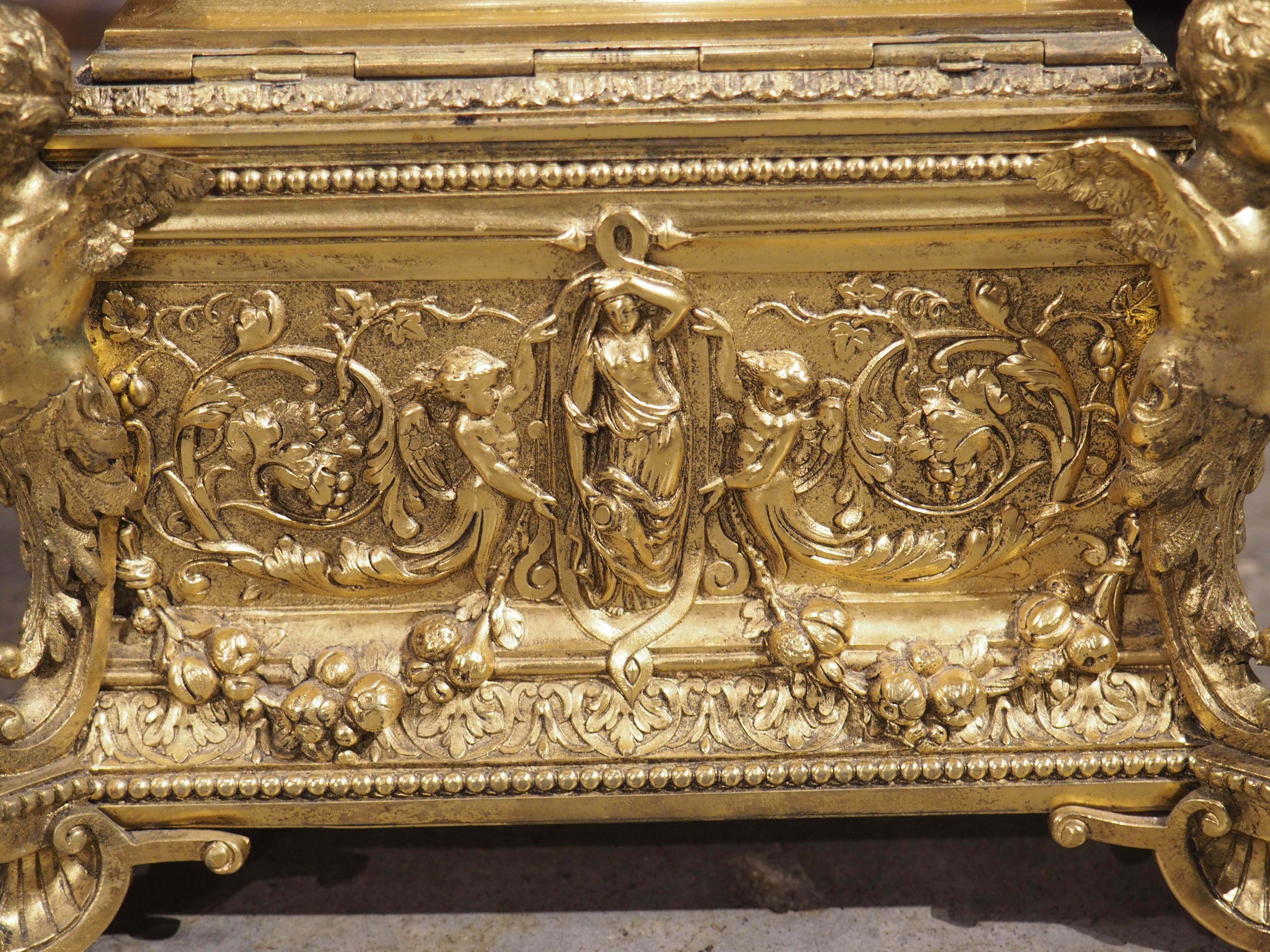 Highly Detailed Antique French Gilt Bronze Coffret, Jewel Box, Paris, Circa 1880 7