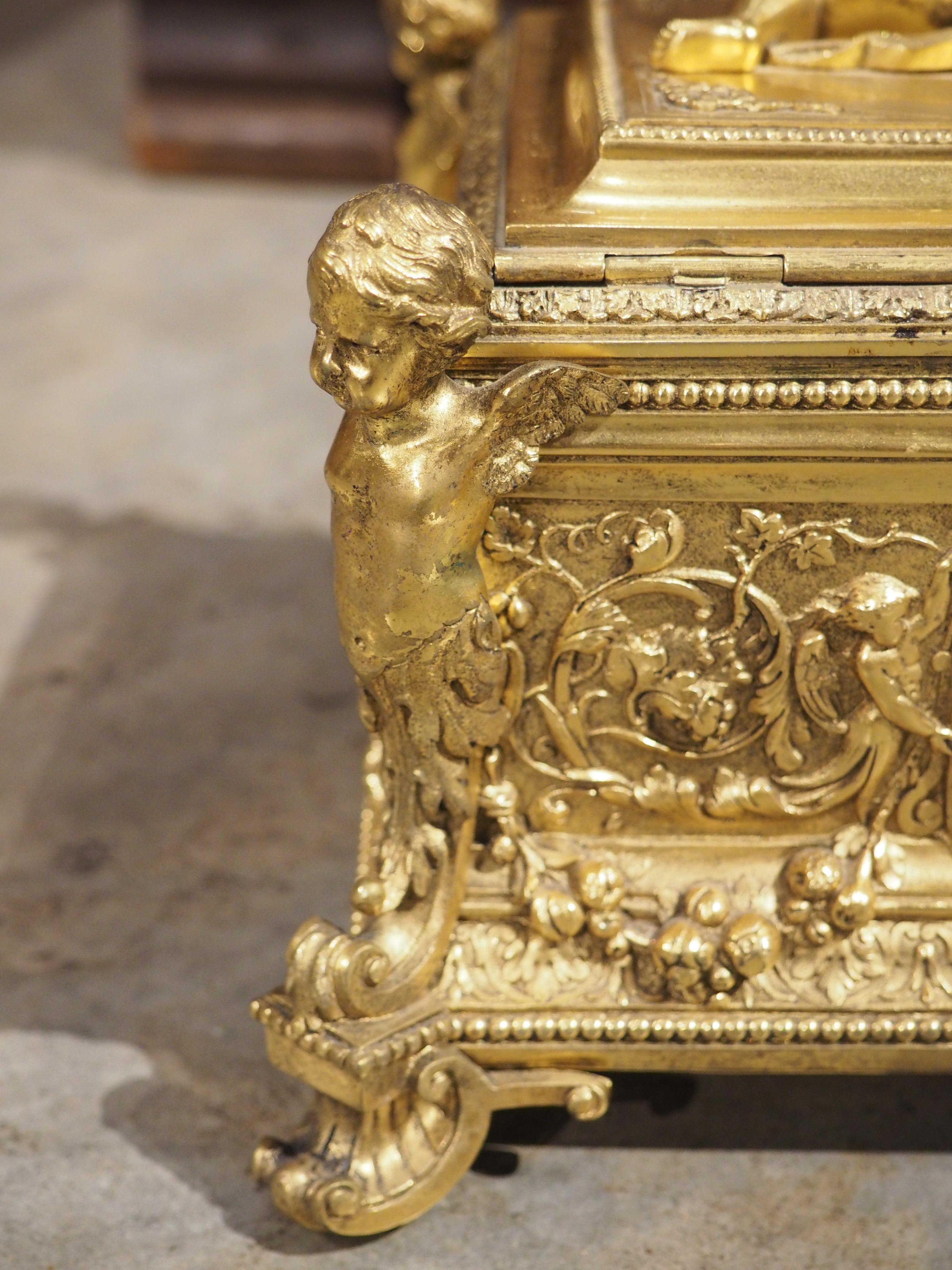 Highly Detailed Antique French Gilt Bronze Coffret, Jewel Box, Paris, Circa 1880 8