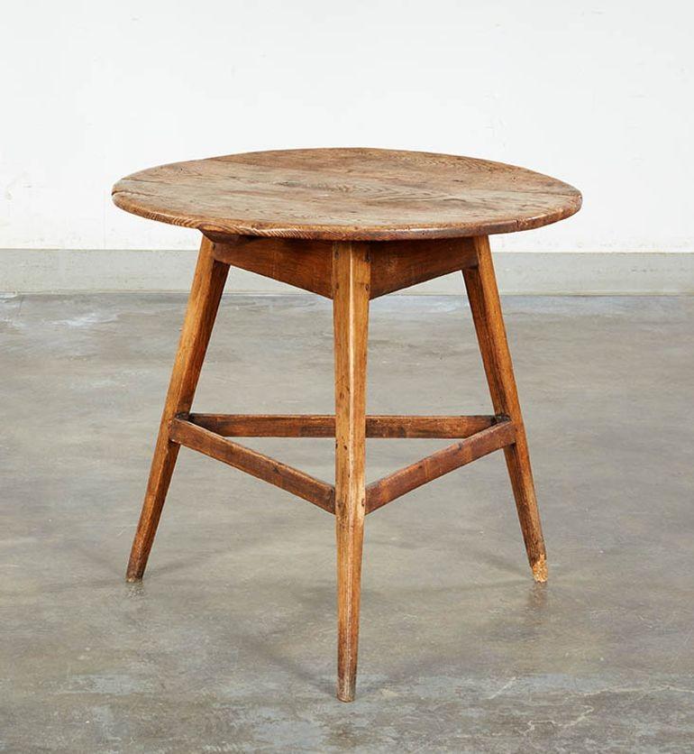 18th Century and Earlier Highly Figured Welsh Cricket Table