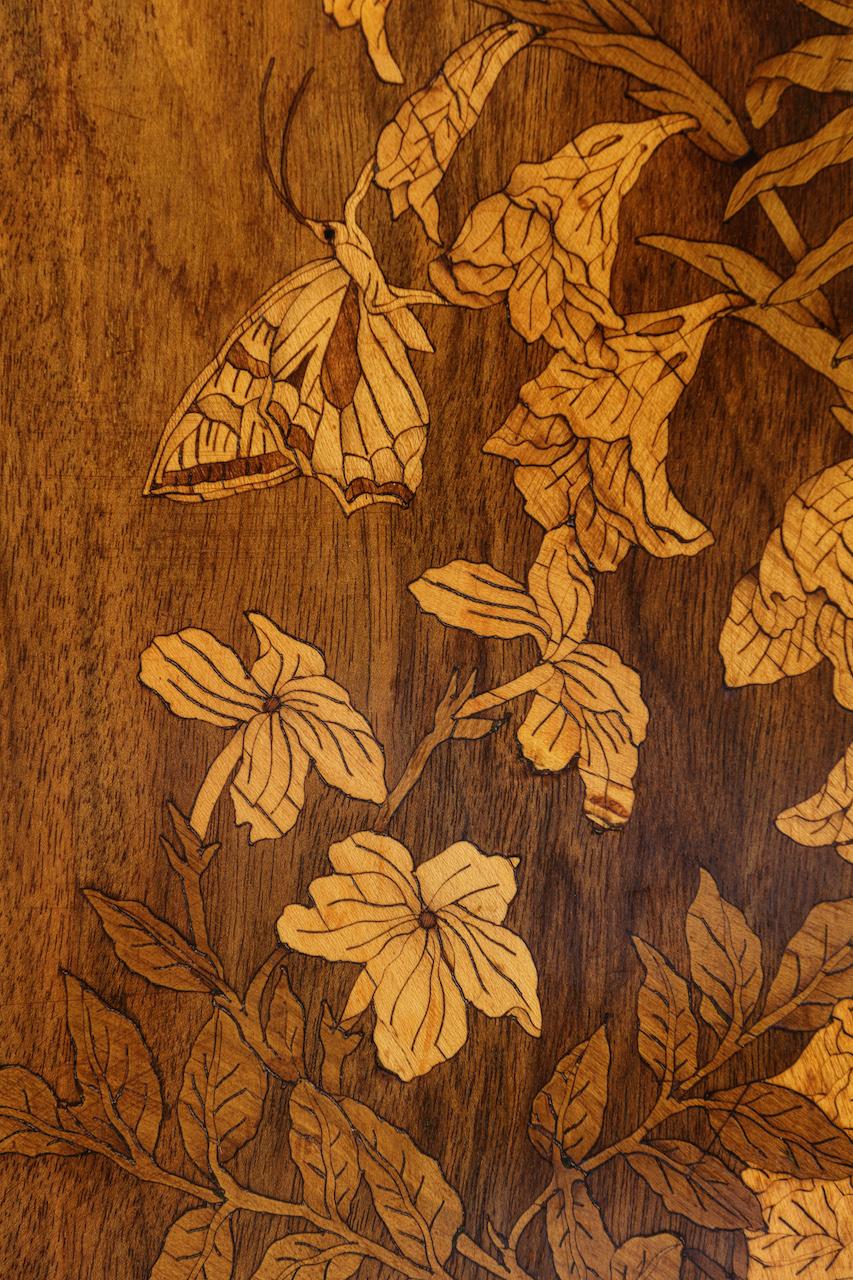 Highly Important Dutch Floral Marquetry Cabinet by Jan van Mekeren, circa 1700 For Sale 3