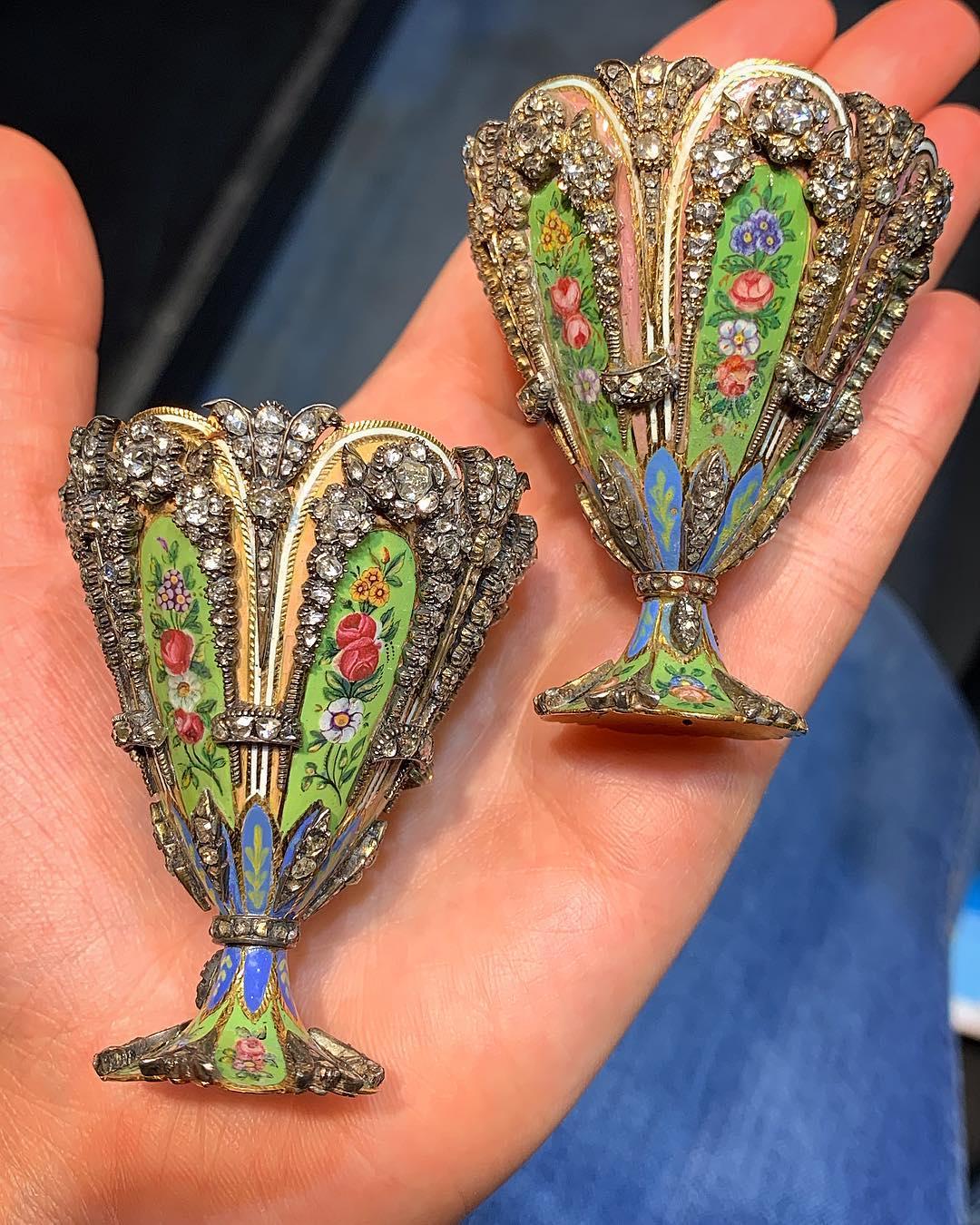 Highly Important Museum Quality Pair of Diamond and Enamel Zarfs For Sale 8