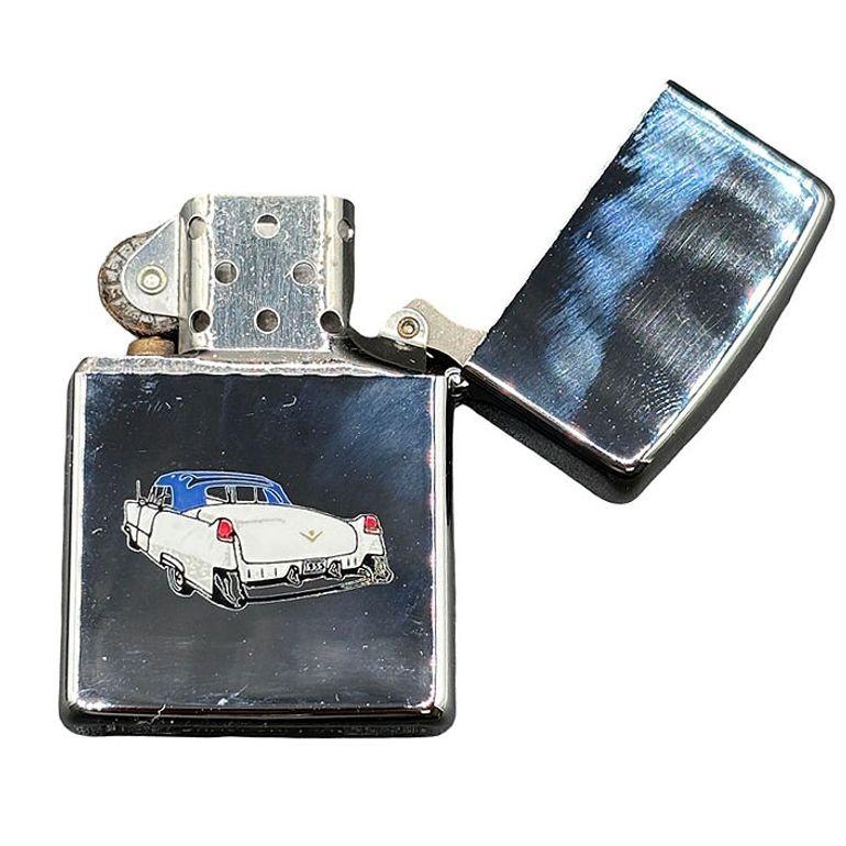 Hochglanzpoliertes emailliertes 1955 Cadillac H6 Zippo Feuerzeug in Originalverpackung (Ende des 20. Jahrhunderts) im Angebot