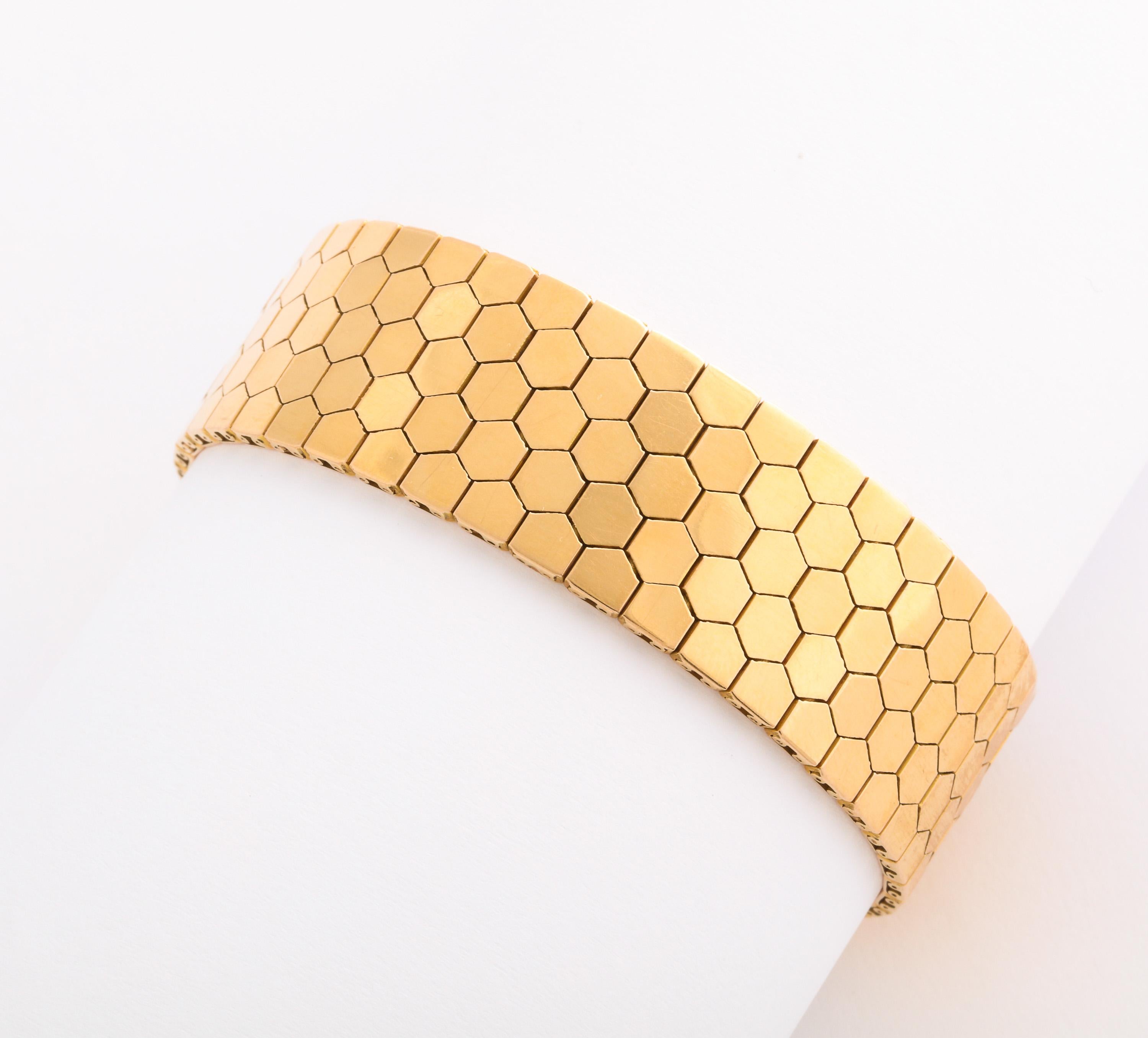 wide honeycomb bracelet loom